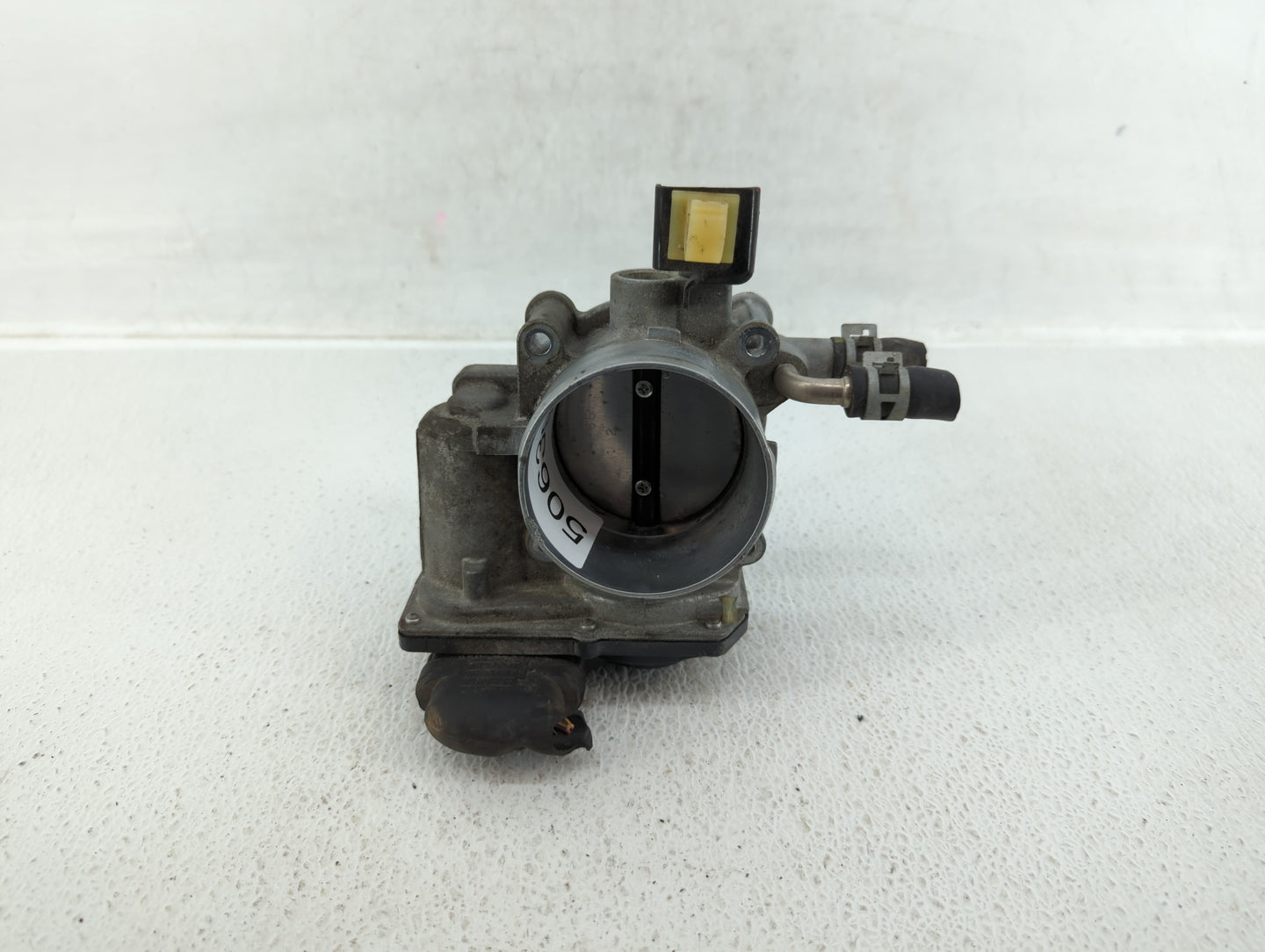 2010-2017 Toyota Camry Throttle Body P/N:22030-0V010 Fits Fits 2009 2010 2011 2012 2013 2014 2015 2016 2017 2018 2019 OEM Us
