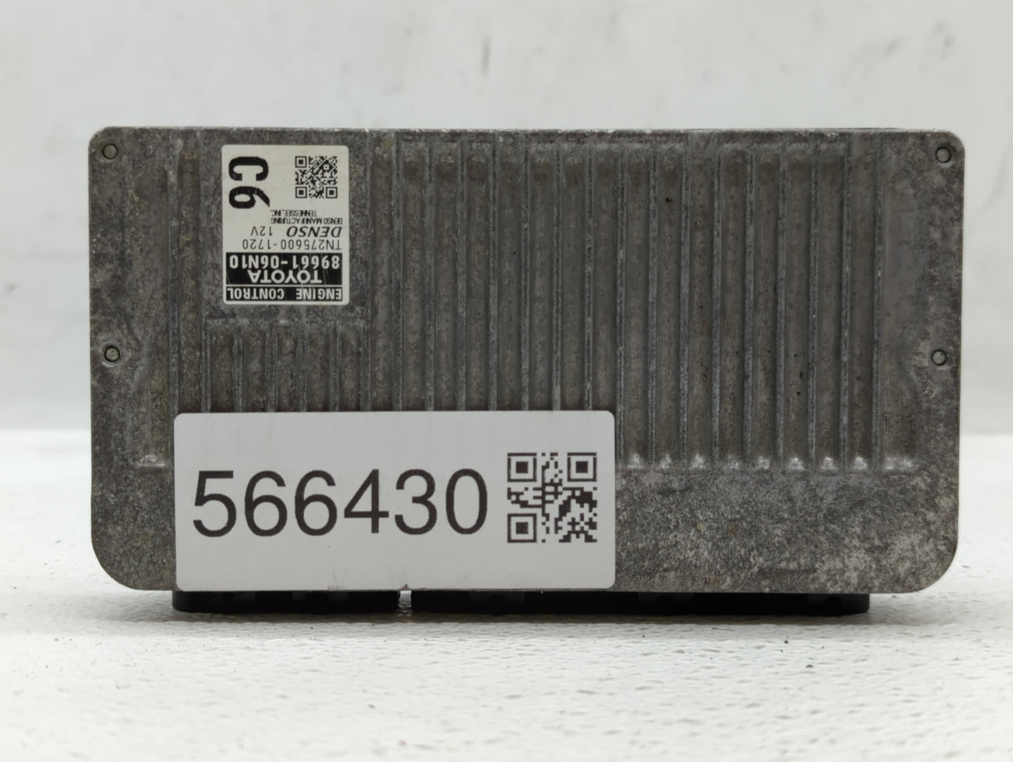 2015 Toyota Camry PCM Engine Control Computer ECU ECM PCU OEM P/N:89661-06N10 Fits OEM Used Auto Parts - Oemusedautoparts1.c
