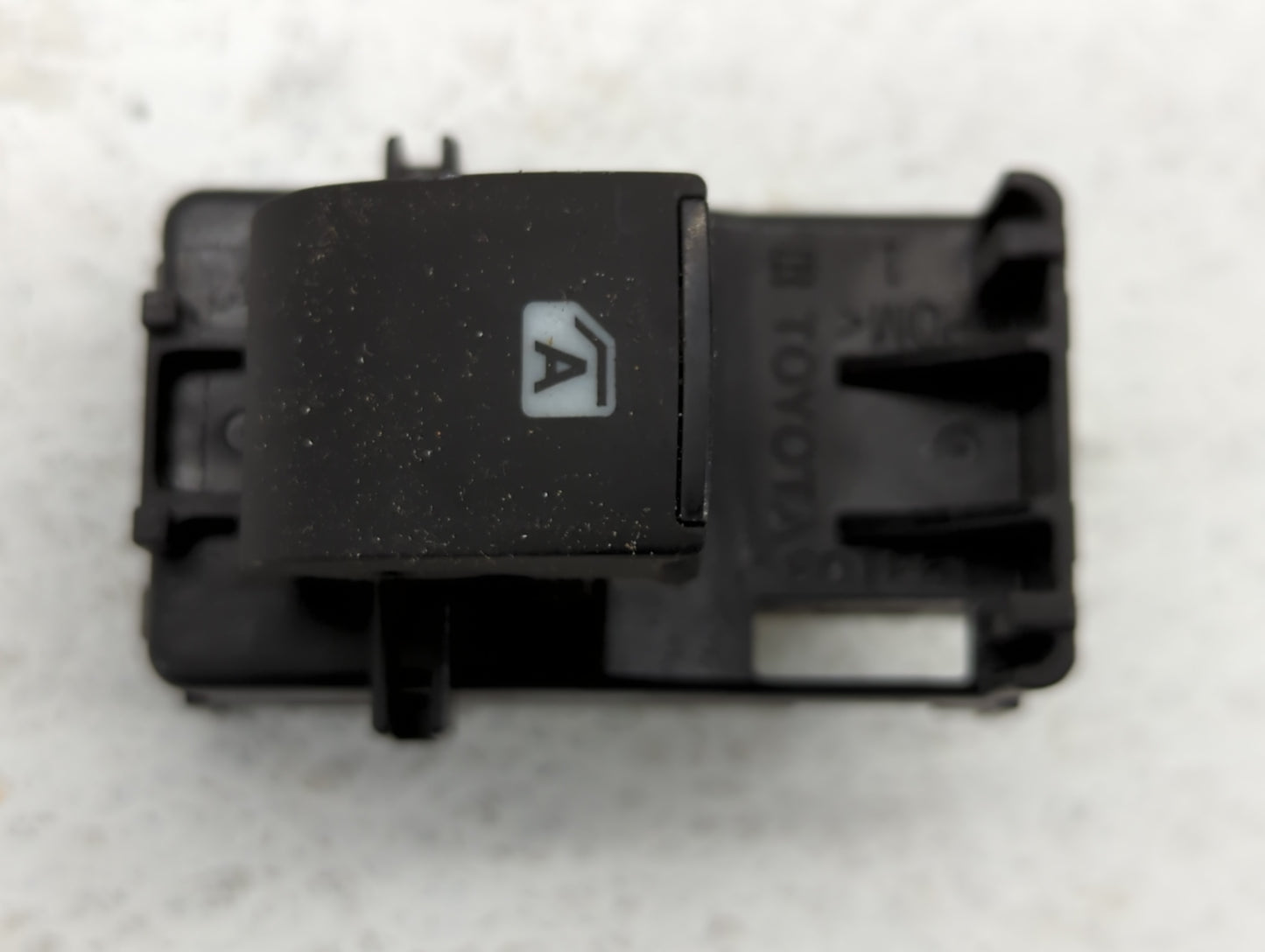 2015-2017 Toyota Camry Master Power Window Switch Replacement Driver Side Left P/N:84820-06120 Fits Fits 2015 2016 2017 OEM 
