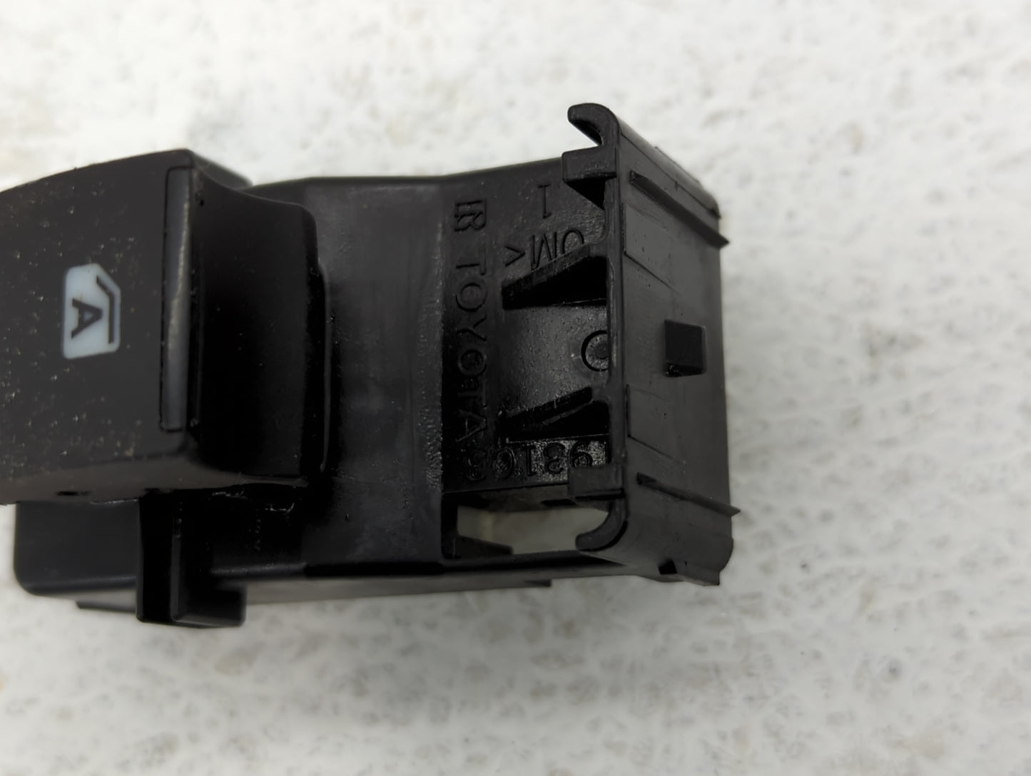 2015-2017 Toyota Camry Master Power Window Switch Replacement Driver Side Left P/N:84820-06120 Fits Fits 2015 2016 2017 OEM 