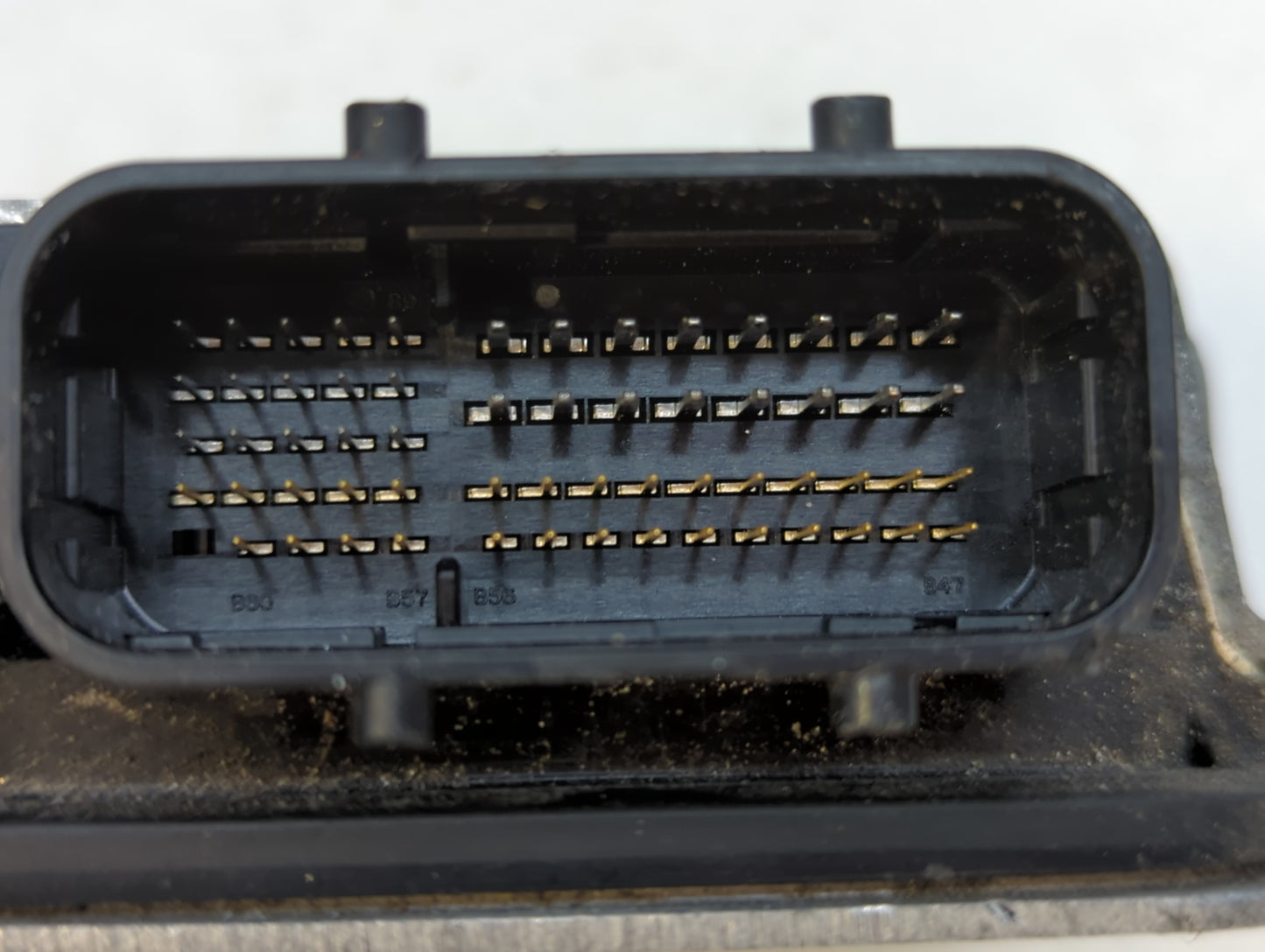 2015 Toyota Camry PCM Engine Control Computer ECU ECM PCU OEM P/N:89661-06N10 Fits OEM Used Auto Parts - Oemusedautoparts1.c