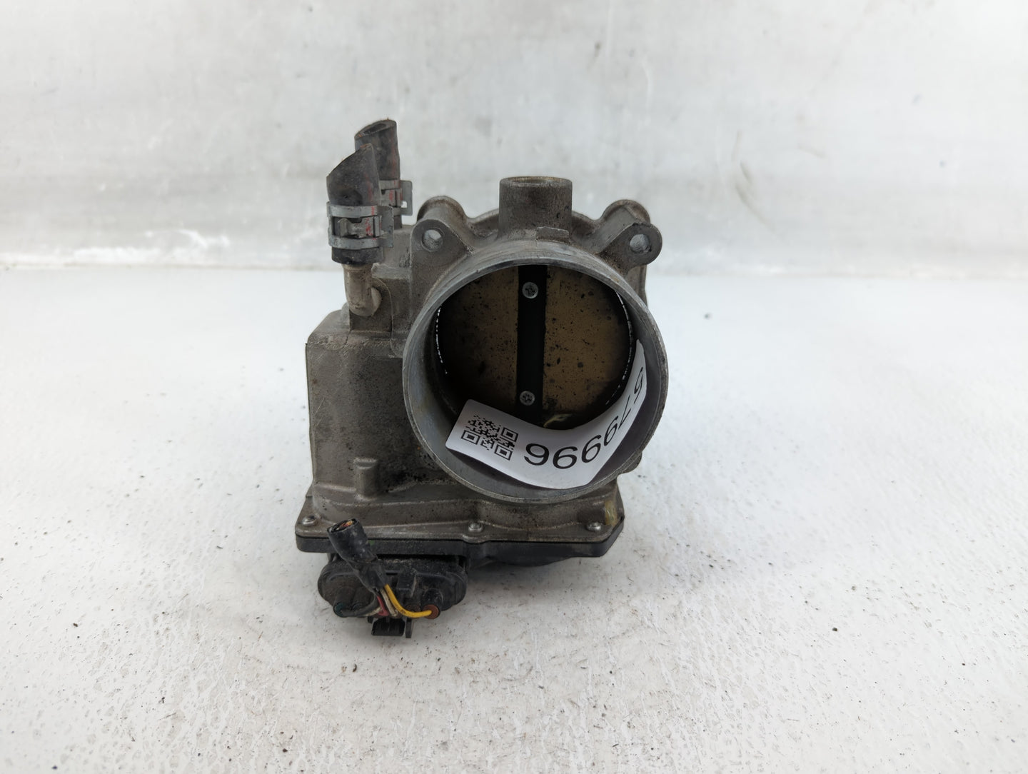 2007-2017 Toyota Camry Throttle Body P/N:22030-0P050 Fits OEM Used Auto Parts - Oemusedautoparts1.com