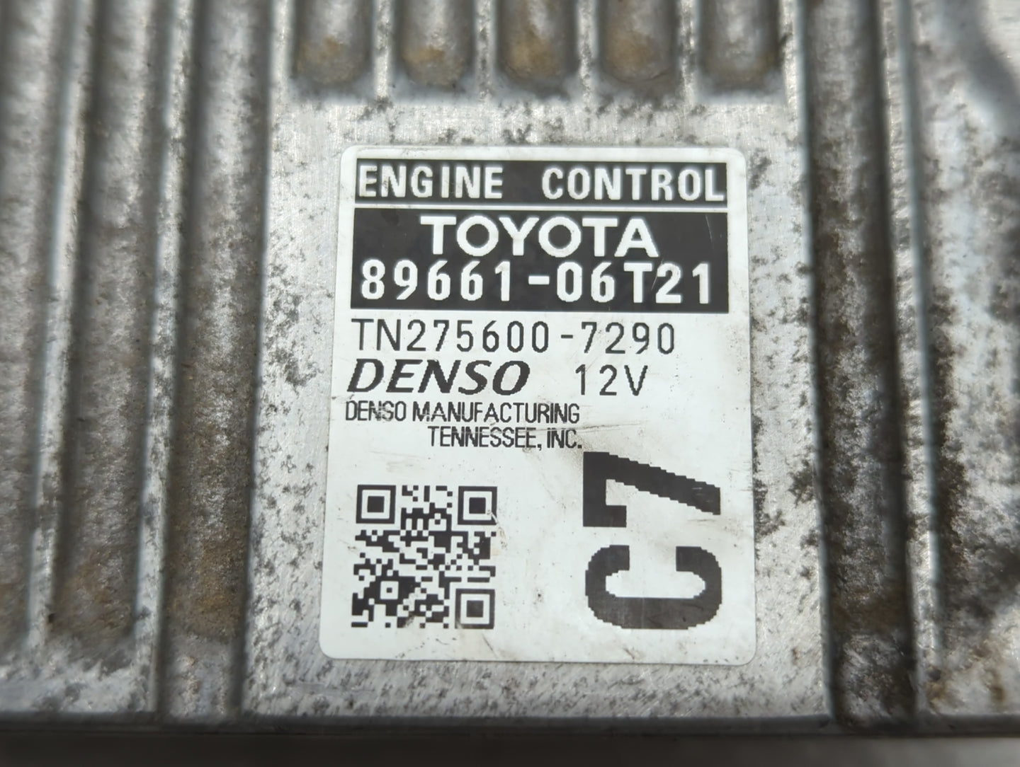 2015 Toyota Camry PCM Engine Control Computer ECU ECM PCU OEM P/N:89661-06T21 89661-06T20 Fits OEM Used Auto Parts - Oemused