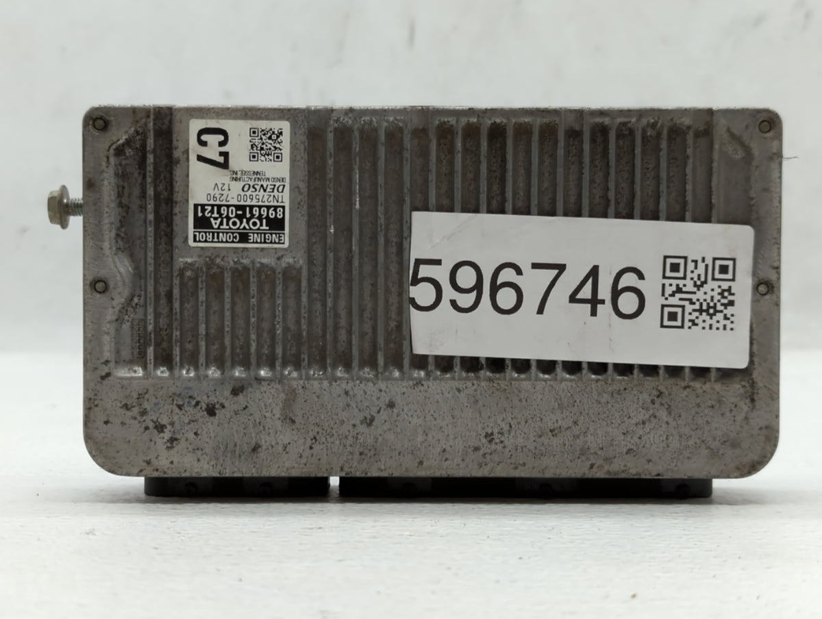 2015 Toyota Camry PCM Engine Control Computer ECU ECM PCU OEM P/N:89661-06T21 89661-06T20 OEM Used Auto Parts - Oemusedautop
