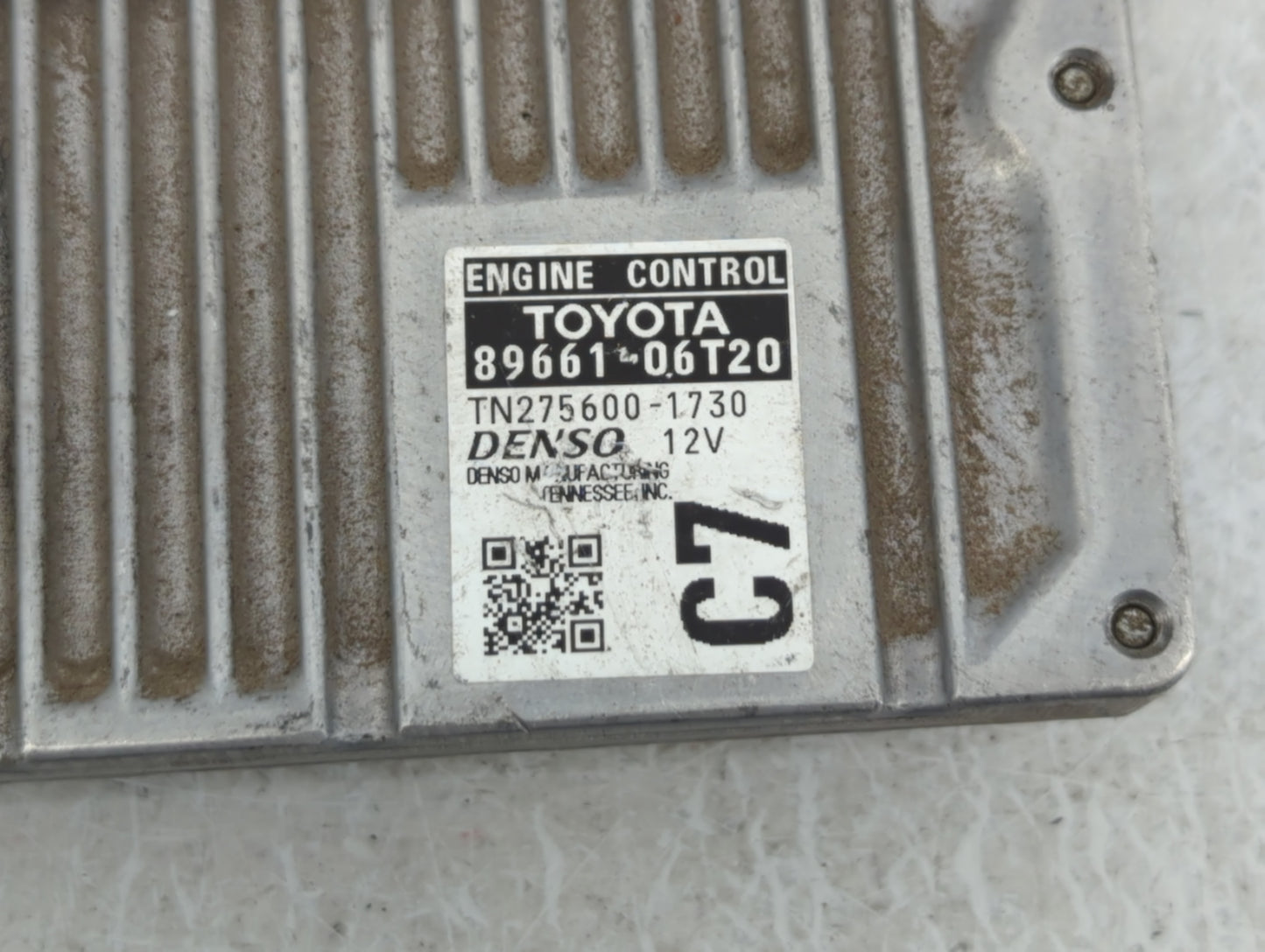 2015 Toyota Camry PCM Engine Control Computer ECU ECM PCU OEM P/N:89661-06T20 Fits OEM Used Auto Parts - Oemusedautoparts1.c