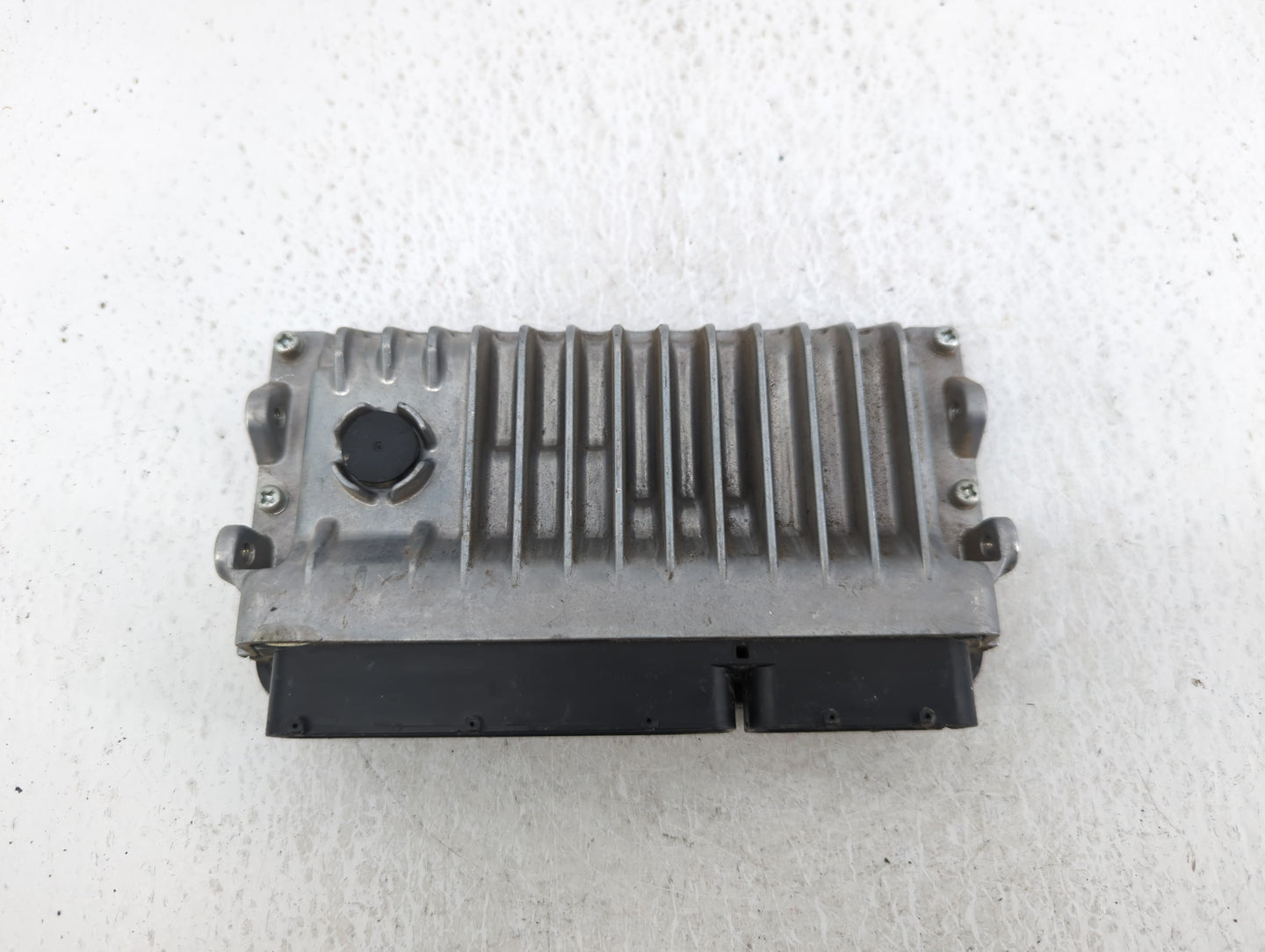 2015 Toyota Camry PCM Engine Control Computer ECU ECM PCU OEM P/N:89661-06T20 Fits OEM Used Auto Parts - Oemusedautoparts1.c