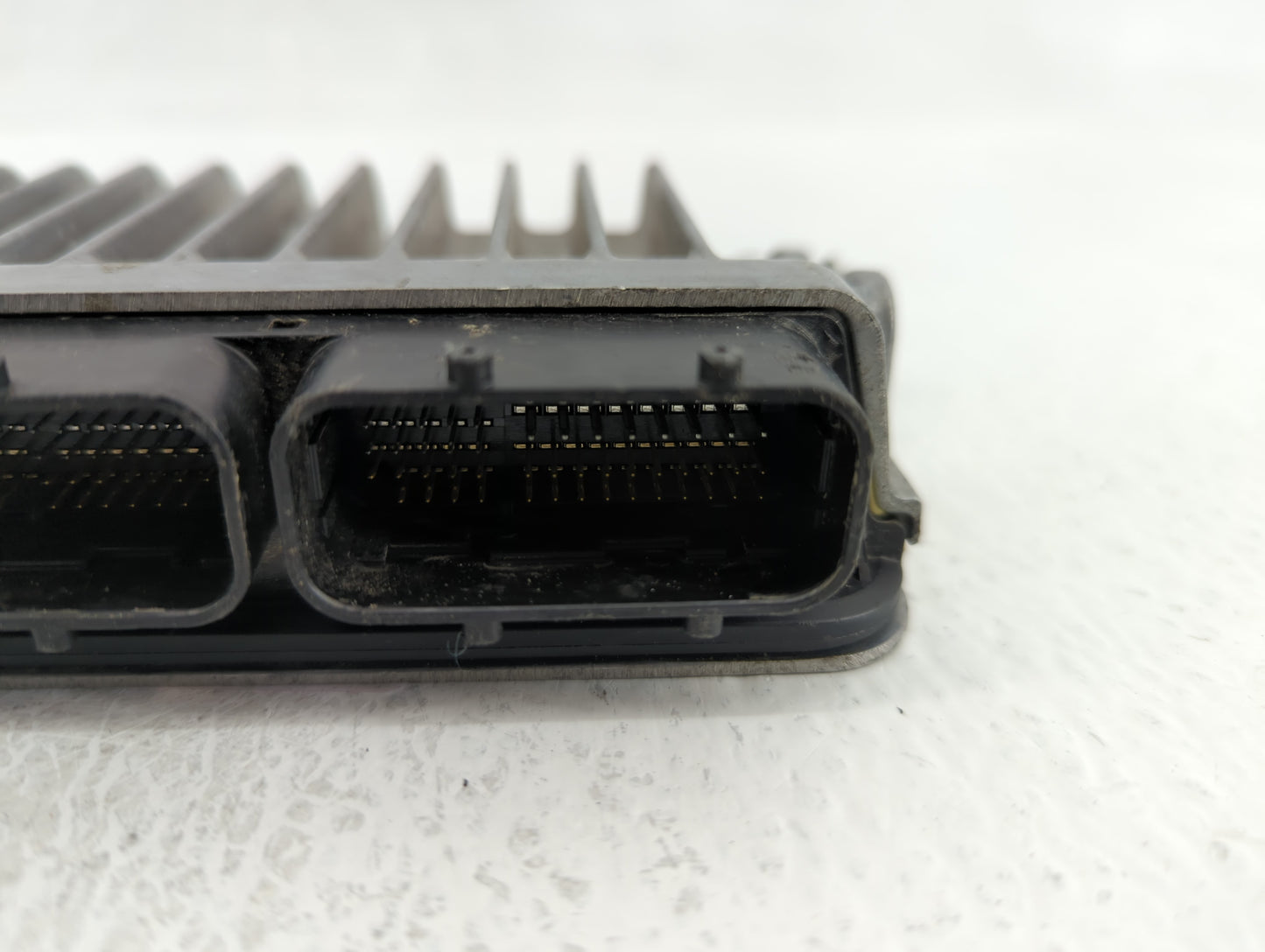 2015 Toyota Camry PCM Engine Control Computer ECU ECM PCU OEM P/N:TN275600-1720 89661-06N10 Fits OEM Used Auto Parts - Oemus
