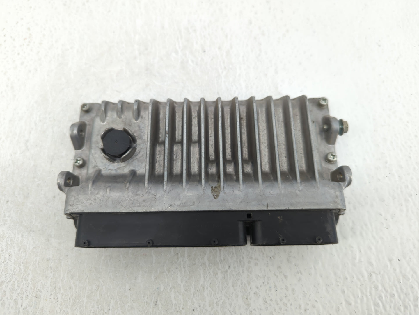 2015 Toyota Camry PCM Engine Control Computer ECU ECM PCU OEM P/N:TN275600-1720 89661-06N10 Fits OEM Used Auto Parts - Oemus