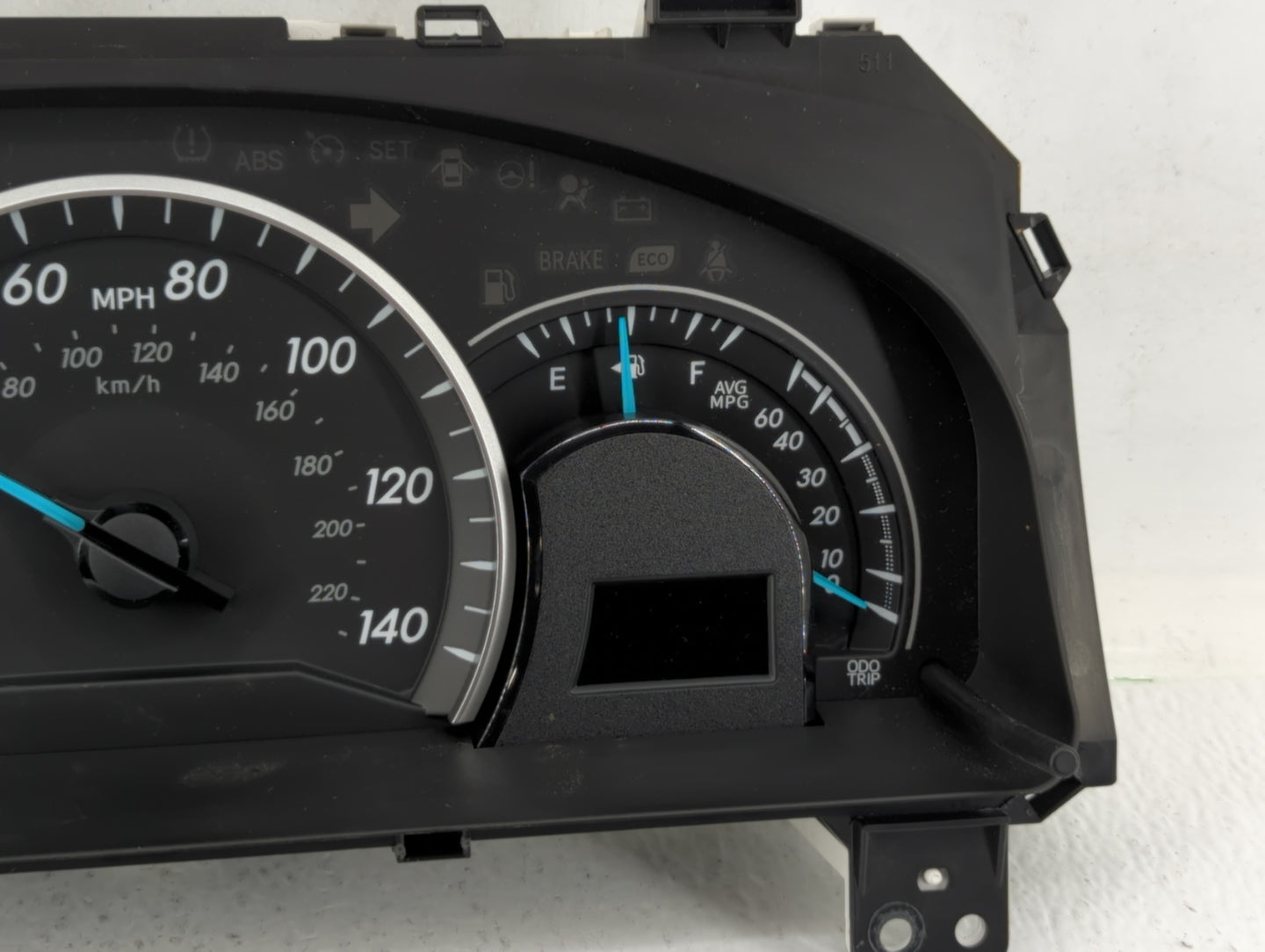 2015-2017 Toyota Camry Instrument Cluster Speedometer Gauges P/N:83800-0X790-00 Fits Fits 2015 2016 2017 OEM Used Auto Parts