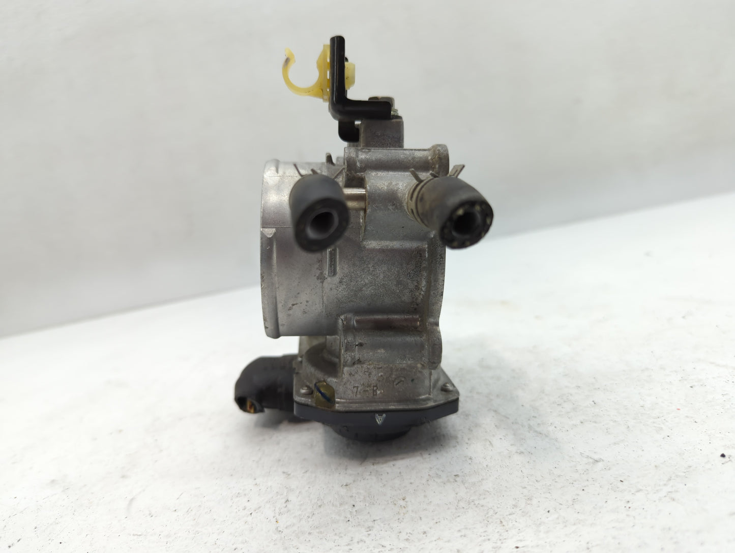 2010-2017 Toyota Camry Throttle Body P/N:22030-0V010 1440 03S18 Fits Fits 2009 2010 2011 2012 2013 2014 2015 2016 2017 2018 