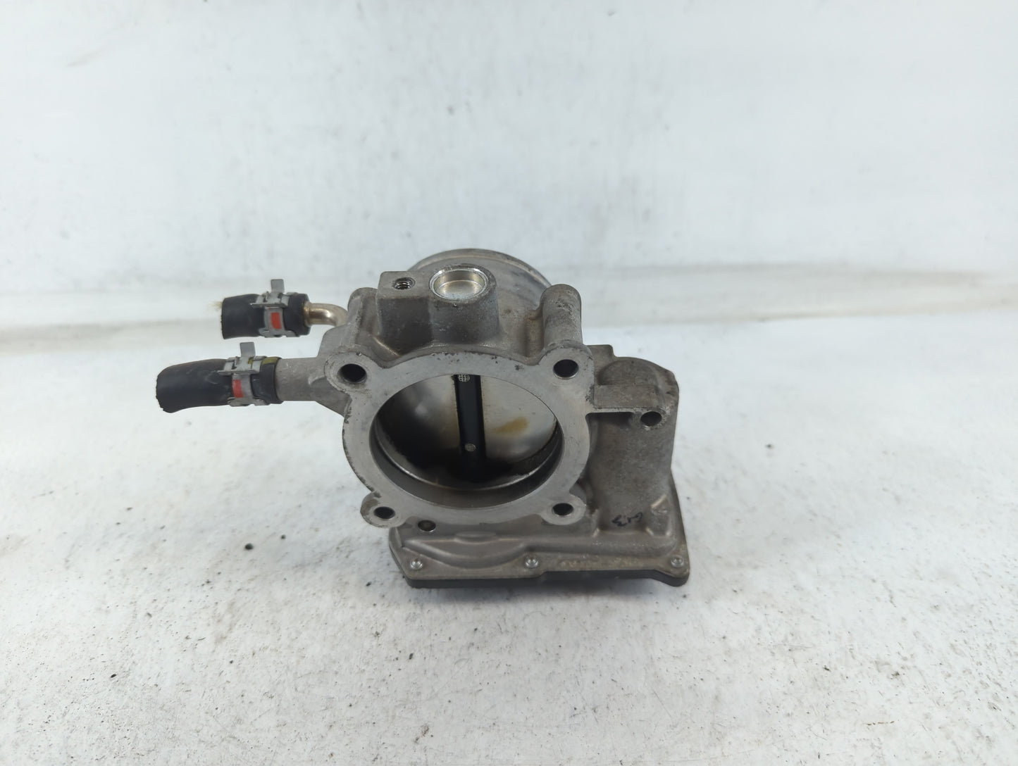 2010-2017 Toyota Camry Throttle Body P/N:22030-0V010 Fits Fits 2009 2010 2011 2012 2013 2014 2015 2016 2017 2018 2019 OEM Us