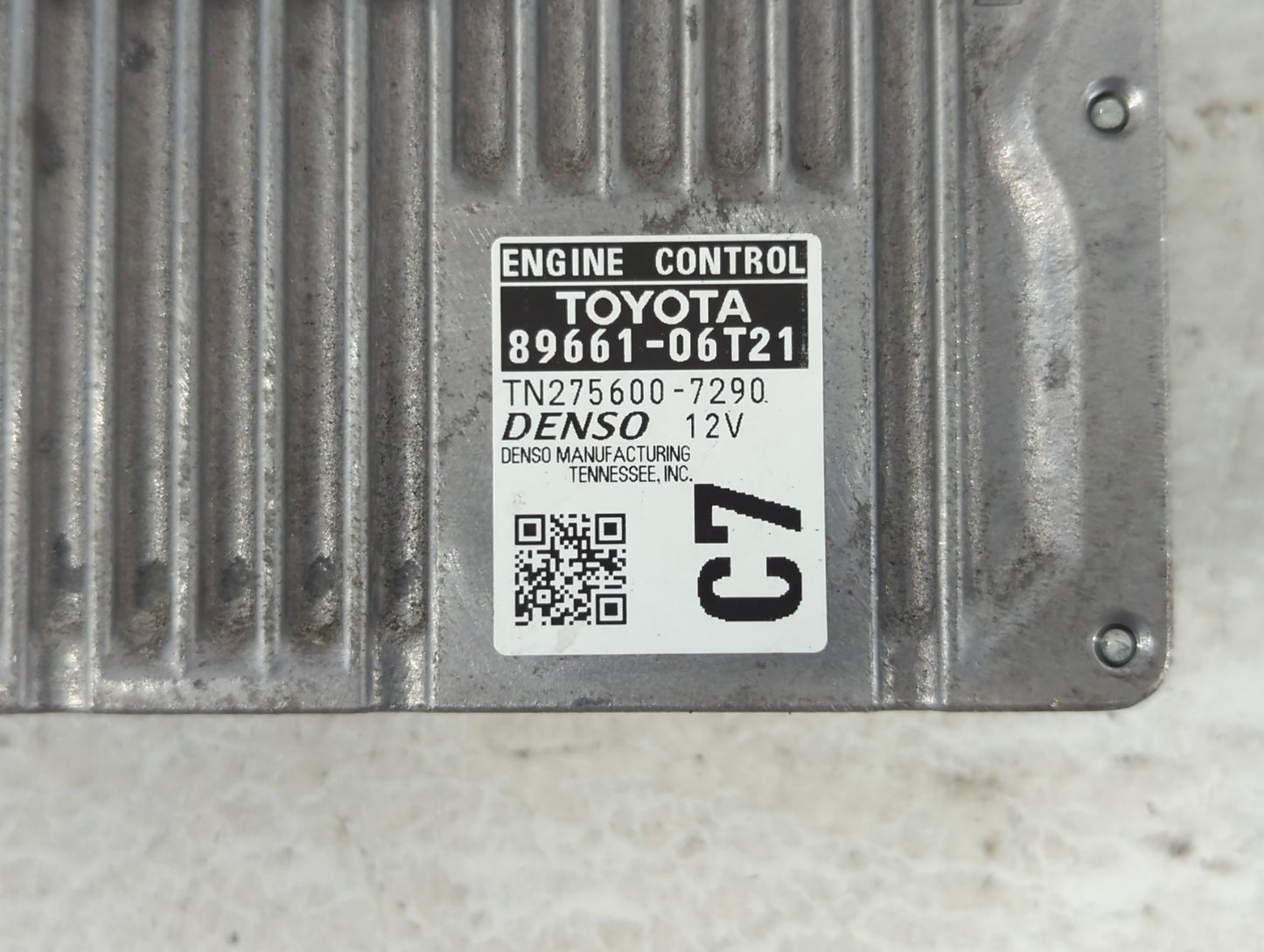 2015 Toyota Camry PCM Engine Control Computer ECU ECM PCU OEM P/N:TN275600-7290 89661-06T21 Fits OEM Used Auto Parts - Oemus