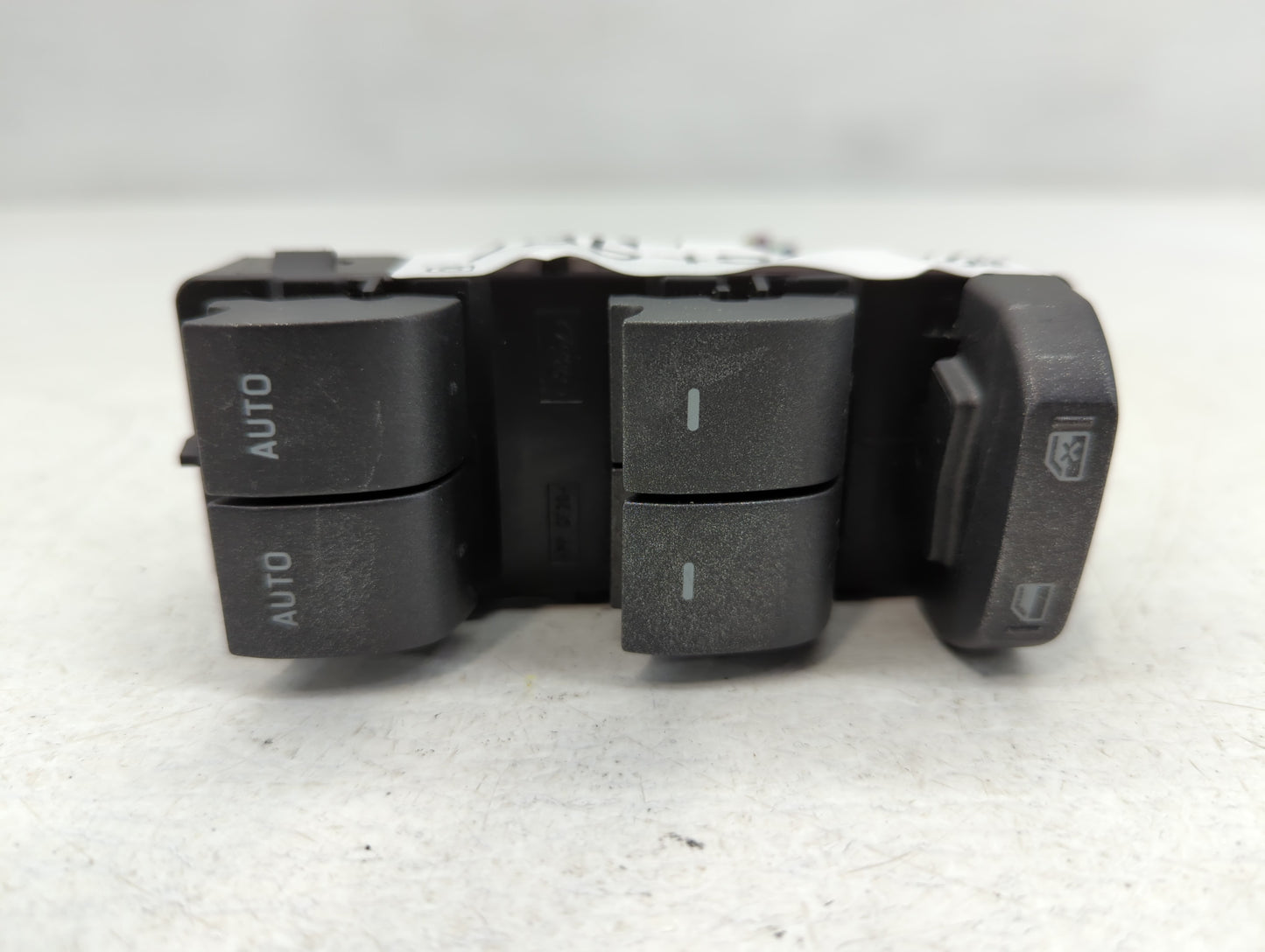 2015-2017 Toyota Camry Master Power Window Switch Replacement Driver Side Left P/N:8A1T-14540-AAW Fits Fits 2015 2016 2017 O
