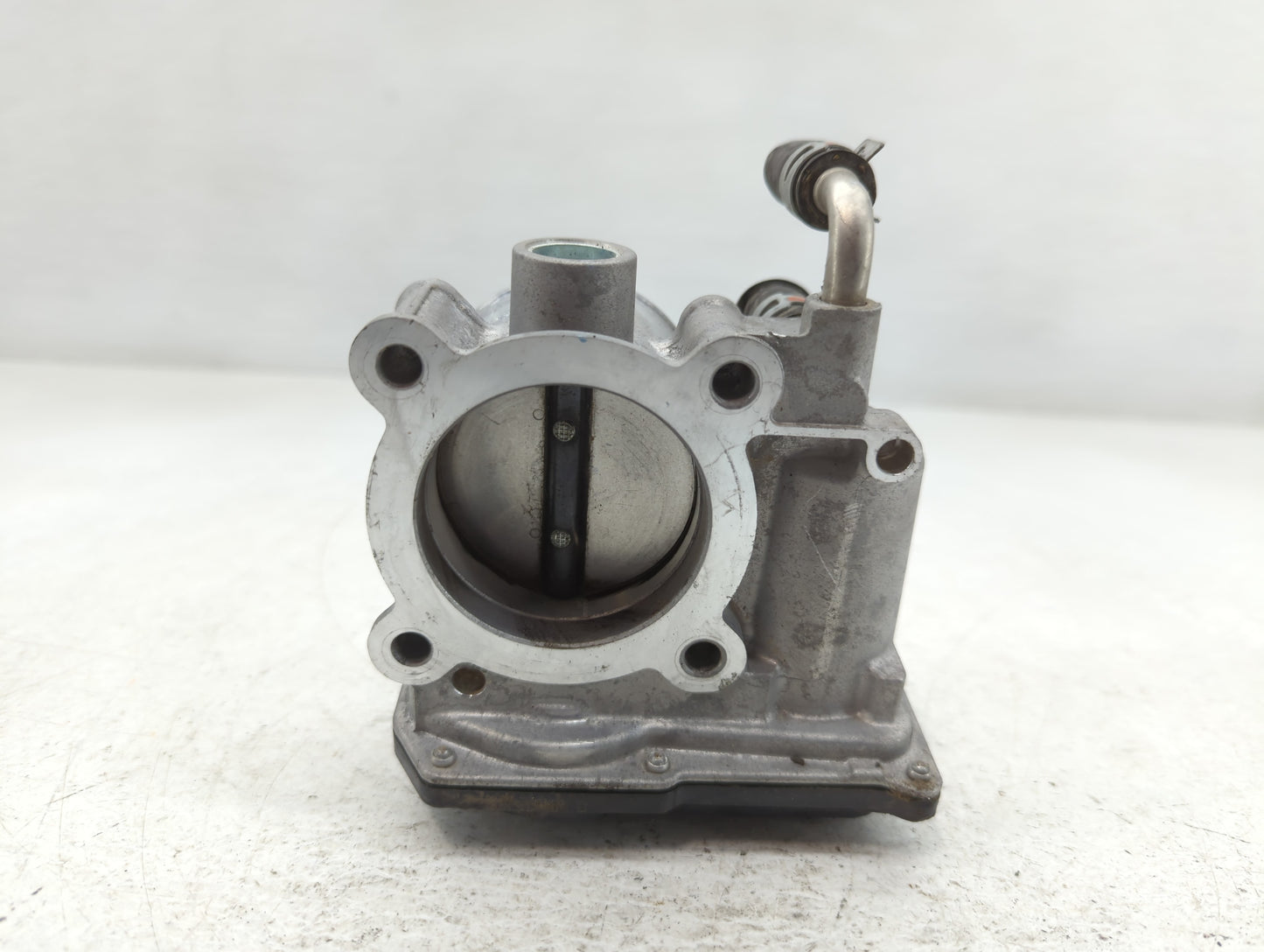 2012-2017 Toyota Camry Throttle Body P/N:22030-36020 Fits Fits 2012 2013 2014 2015 2016 2017 2018 2019 2020 2021 OEM Used Au
