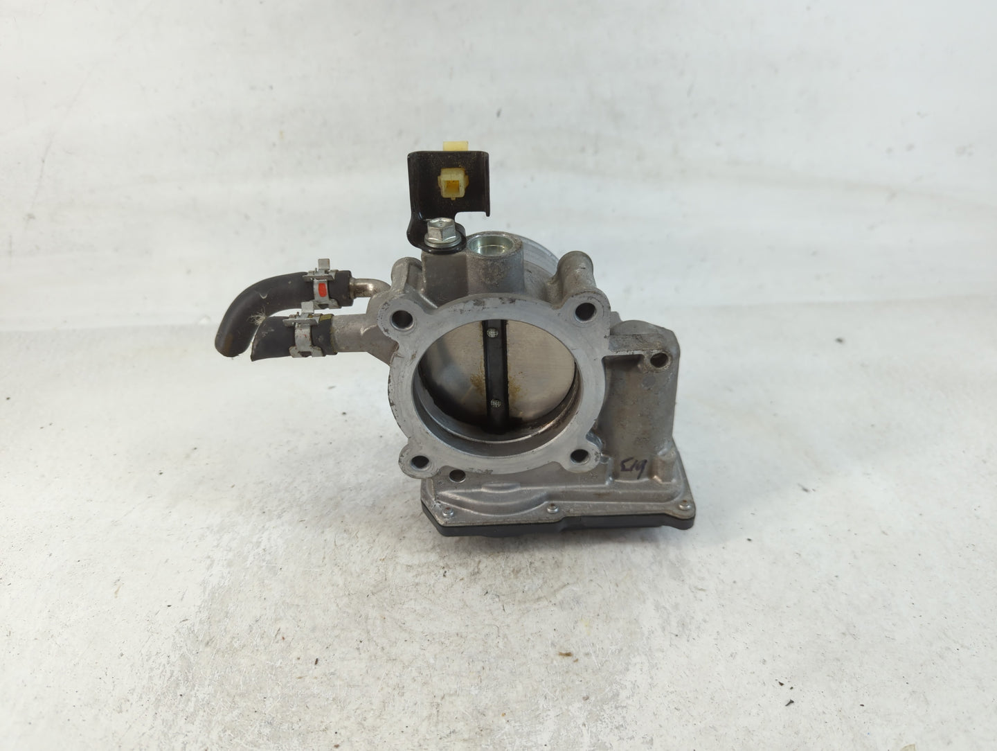 2012-2017 Toyota Camry Throttle Body P/N:22030-0V010 Fits Fits 2012 2013 2014 2015 2016 2017 2018 2019 2020 2021 OEM Used Au
