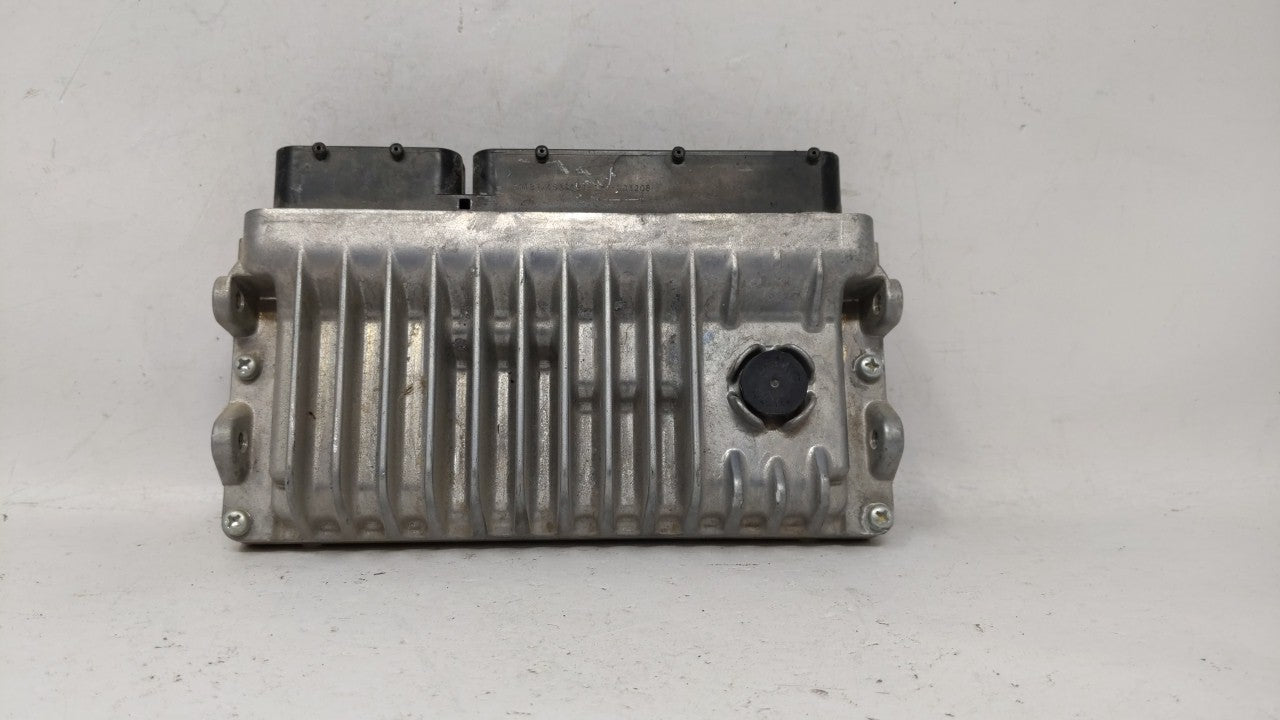 2015 Toyota Camry PCM Engine Control Computer ECU ECM PCU OEM P/N:89661-06N10 Fits OEM Used Auto Parts - Oemusedautoparts1.c