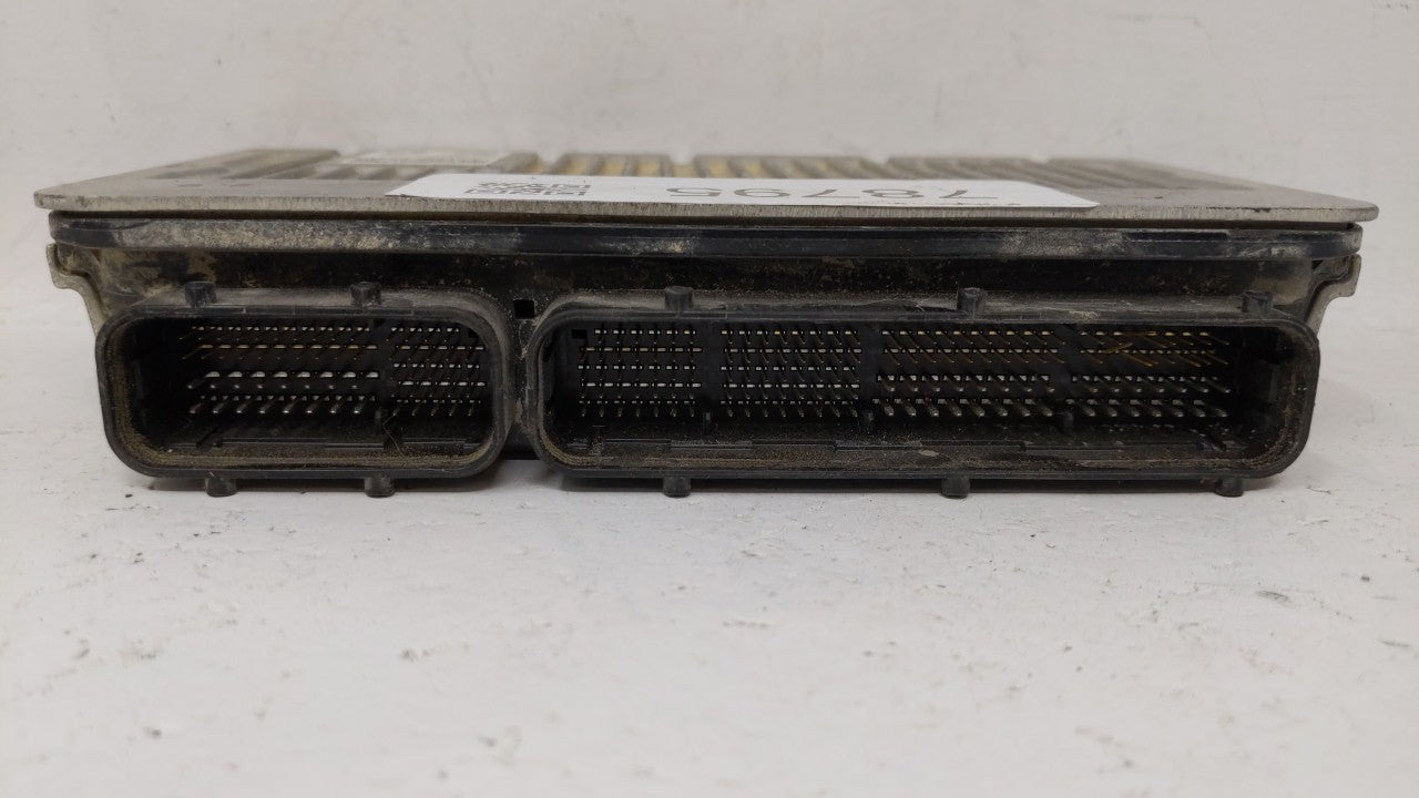 2015 Toyota Camry PCM Engine Control Computer ECU ECM PCU OEM P/N:89661-06N10 Fits OEM Used Auto Parts - Oemusedautoparts1.c