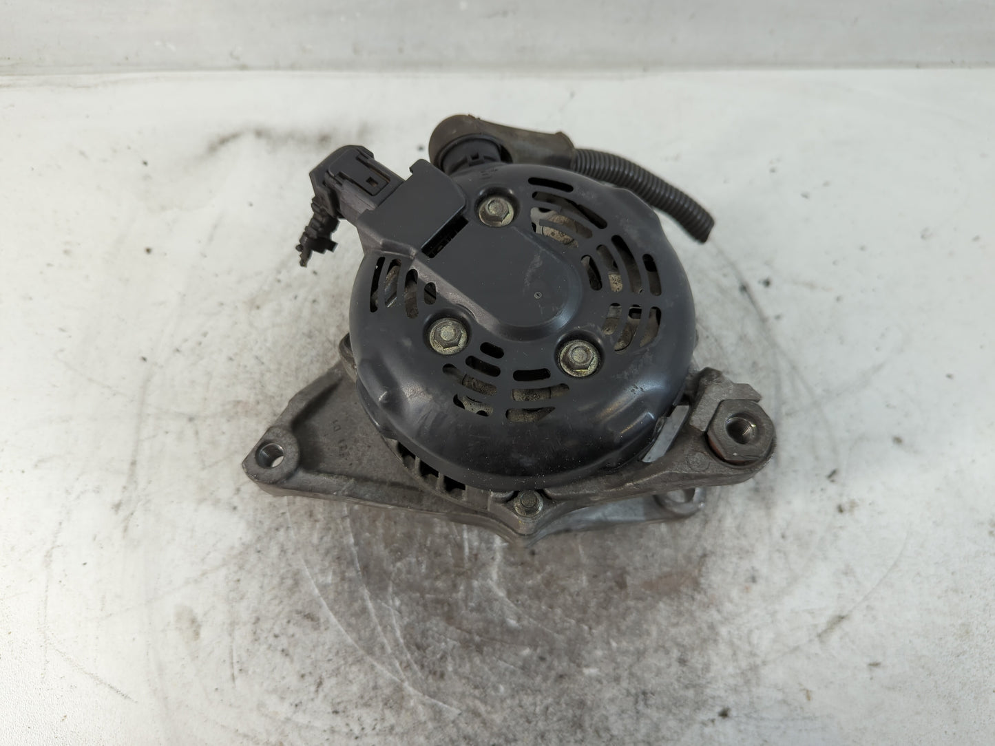 2015-2017 Toyota Camry Alternator Replacement Generator Charging Assembly Engine OEM Fits Fits 2013 2014 2015 2016 2017 2018