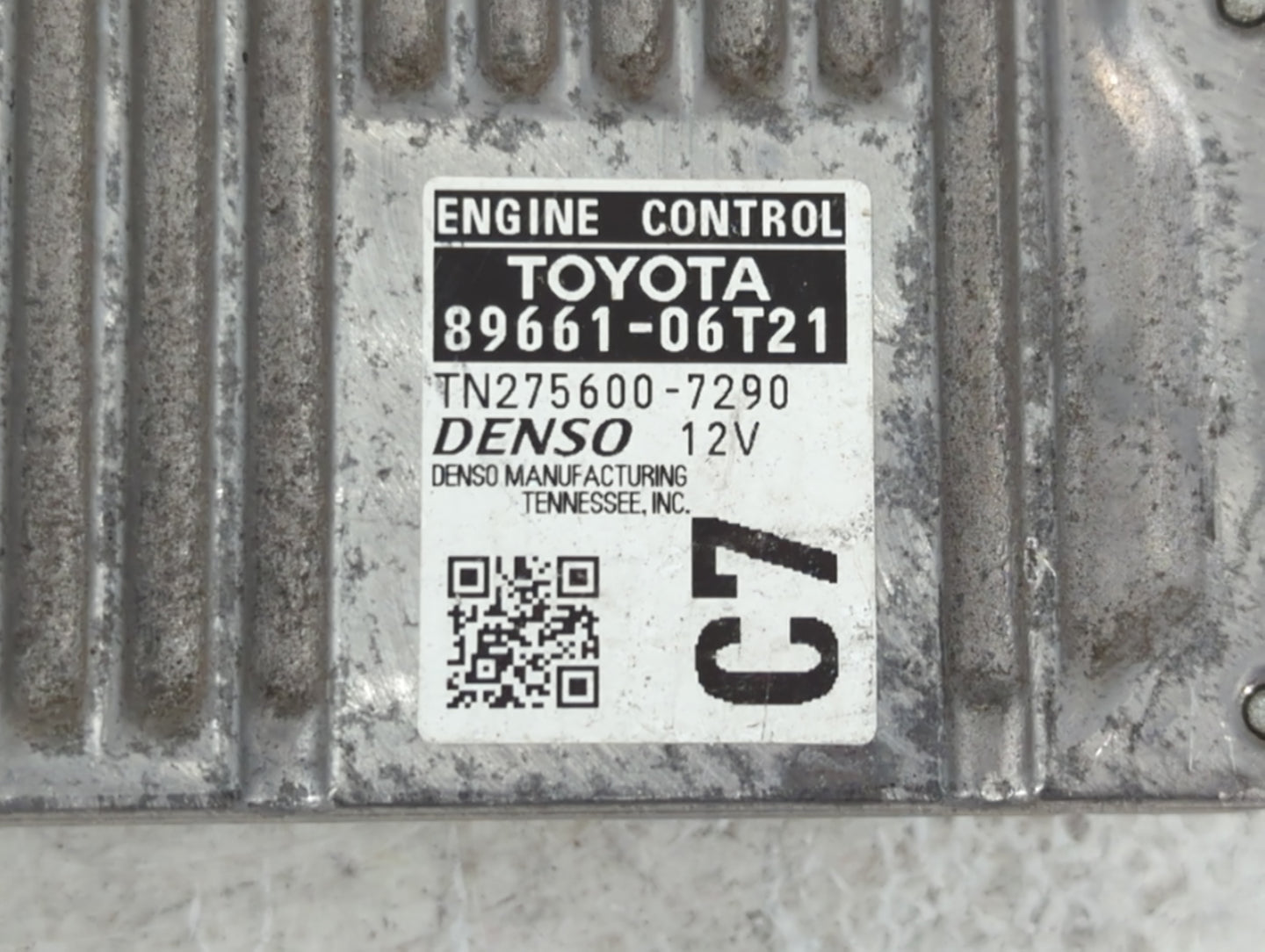 2015 Toyota Camry PCM Engine Control Computer ECU ECM PCU OEM P/N:TN275600-7290 89661-06T21 Fits OEM Used Auto Parts - Oemus