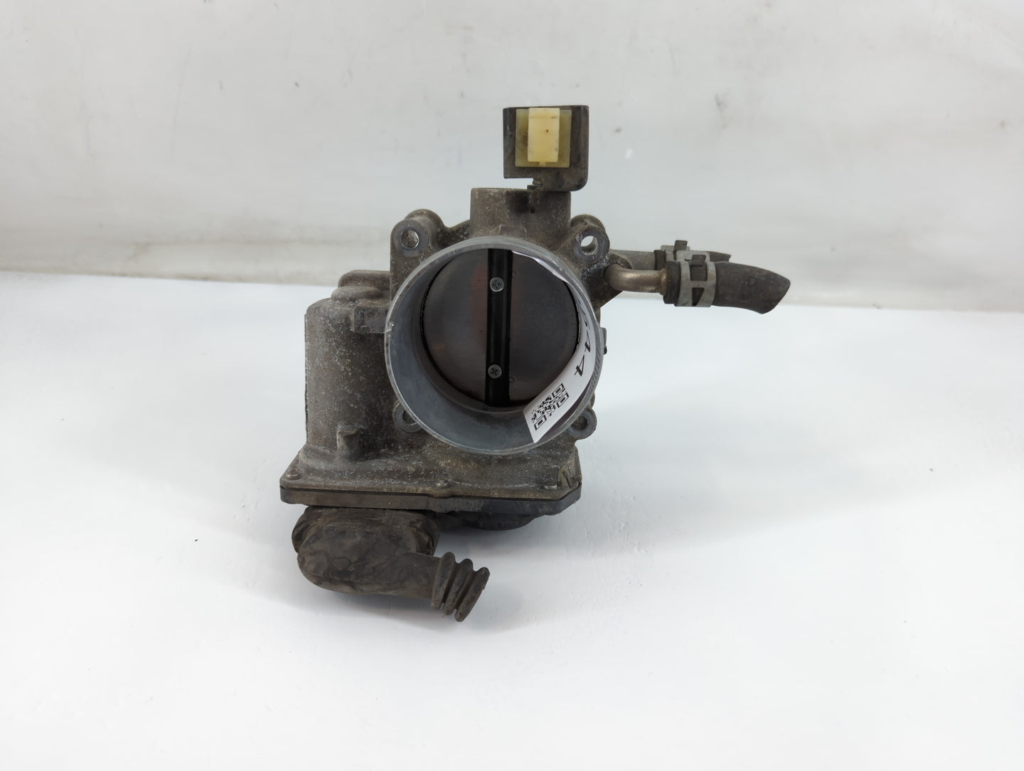 2010-2017 Toyota Camry Throttle Body P/N:22030-0V010 Fits Fits 2009 2010 2011 2012 2013 2014 2015 2016 2017 2018 2019 OEM Us