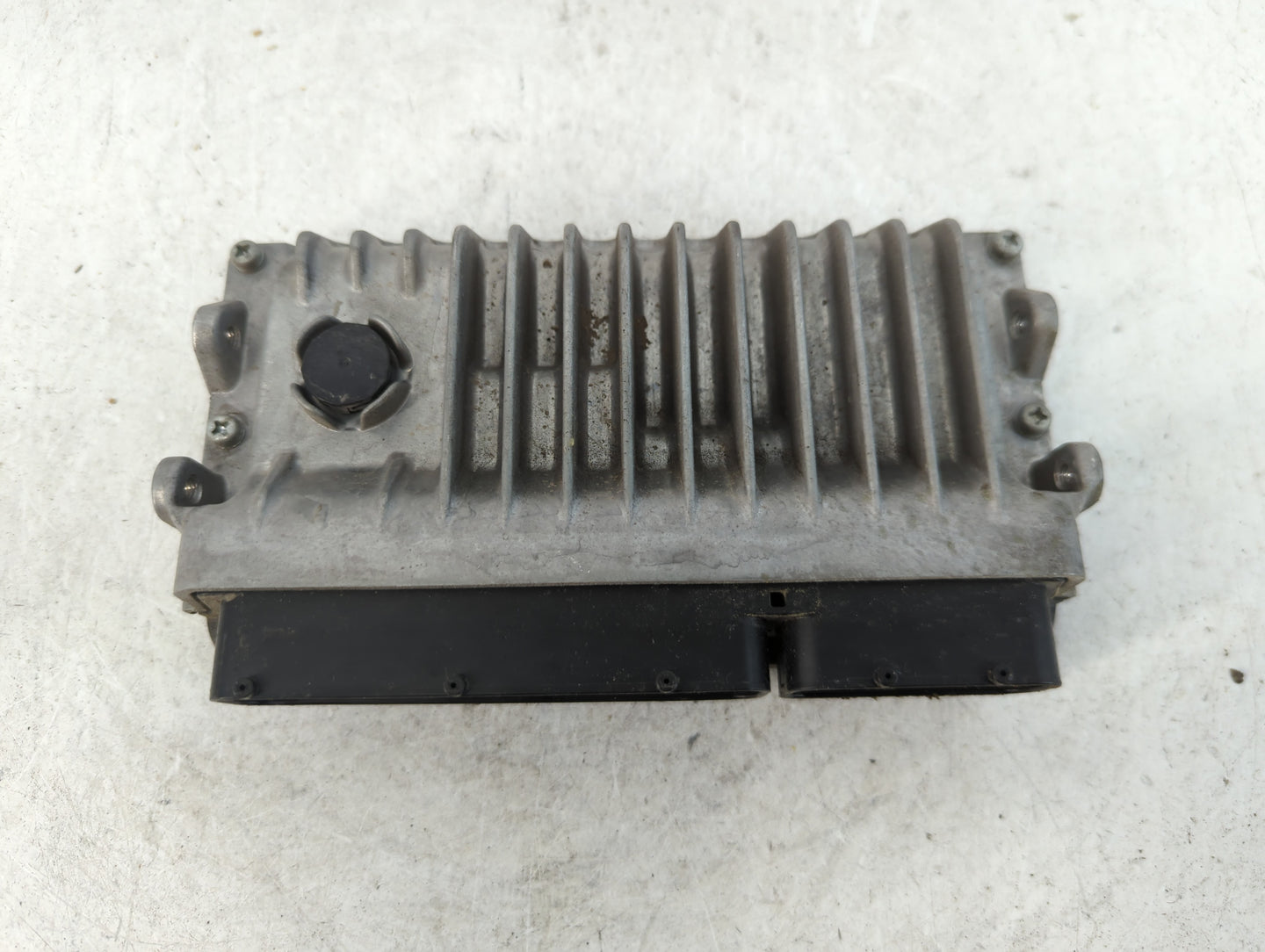 2015 Toyota Camry PCM Engine Control Computer ECU ECM PCU OEM P/N:TN275600-1730 89661-06T20 Fits OEM Used Auto Parts - Oemus
