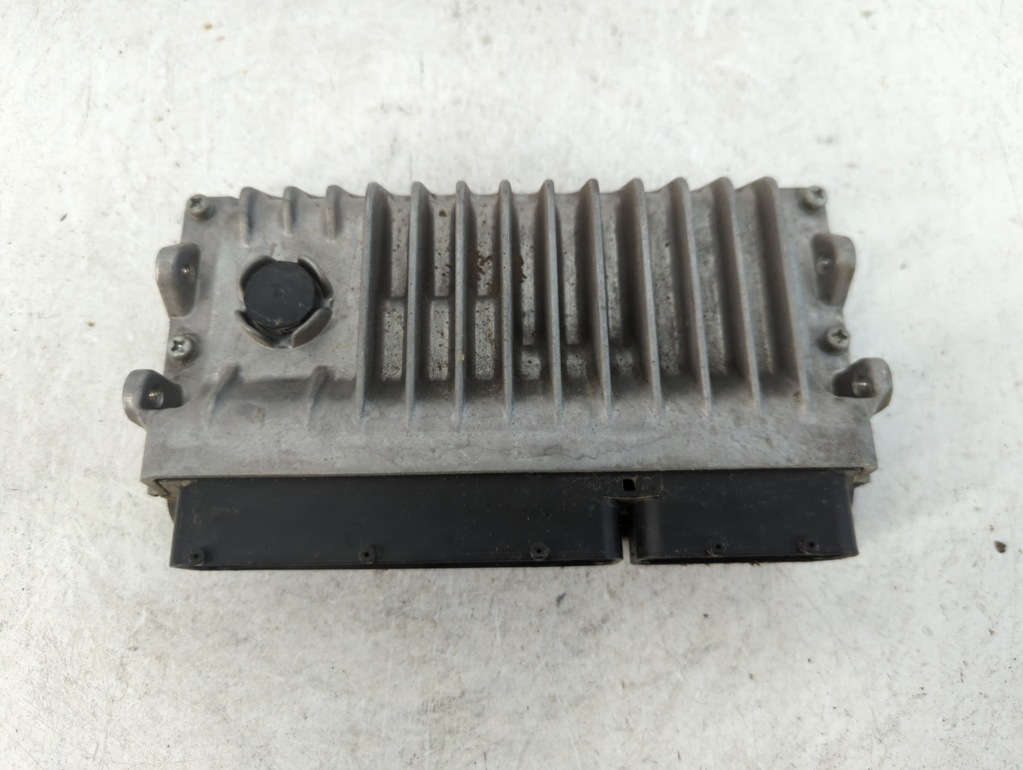 2015 Toyota Camry PCM Engine Control Computer ECU ECM PCU OEM P/N:TN275600-1730 89661-06T20 Fits OEM Used Auto Parts - Oemus