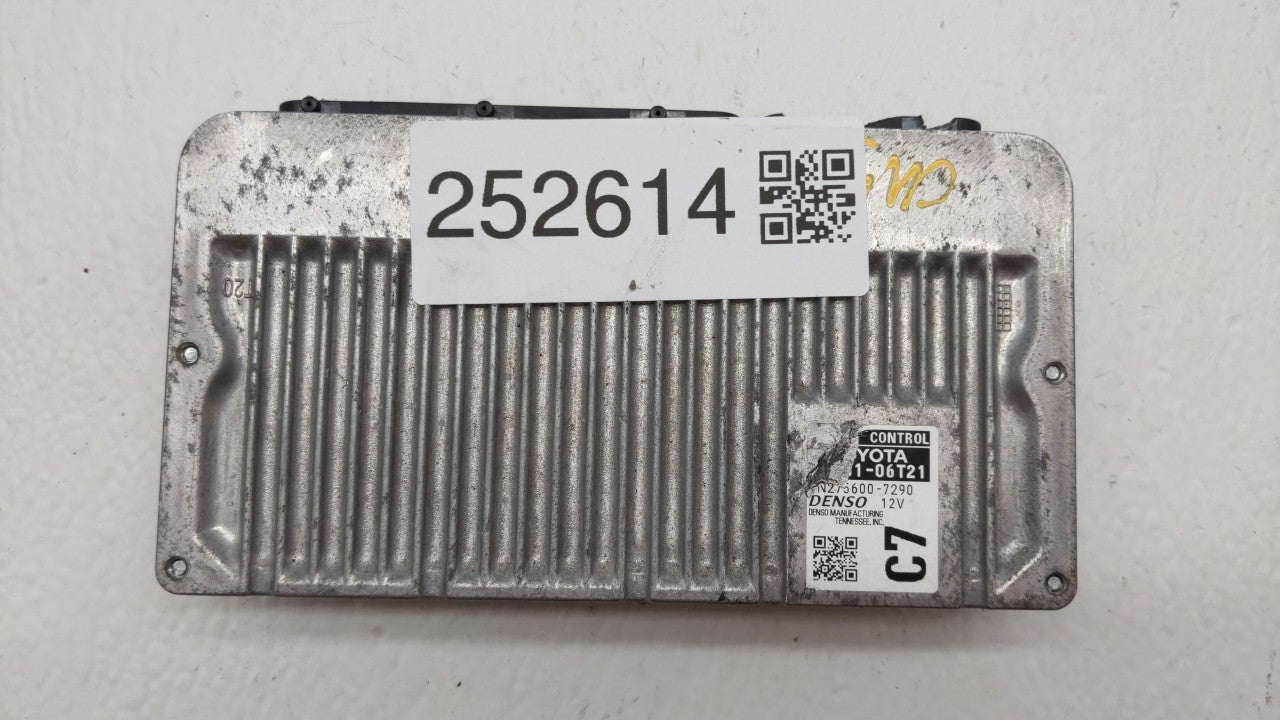 2015 Toyota Camry PCM Engine Control Computer ECU ECM PCU OEM P/N:89661-06T21 89661-06T20 Fits OEM Used Auto Parts - Oemused