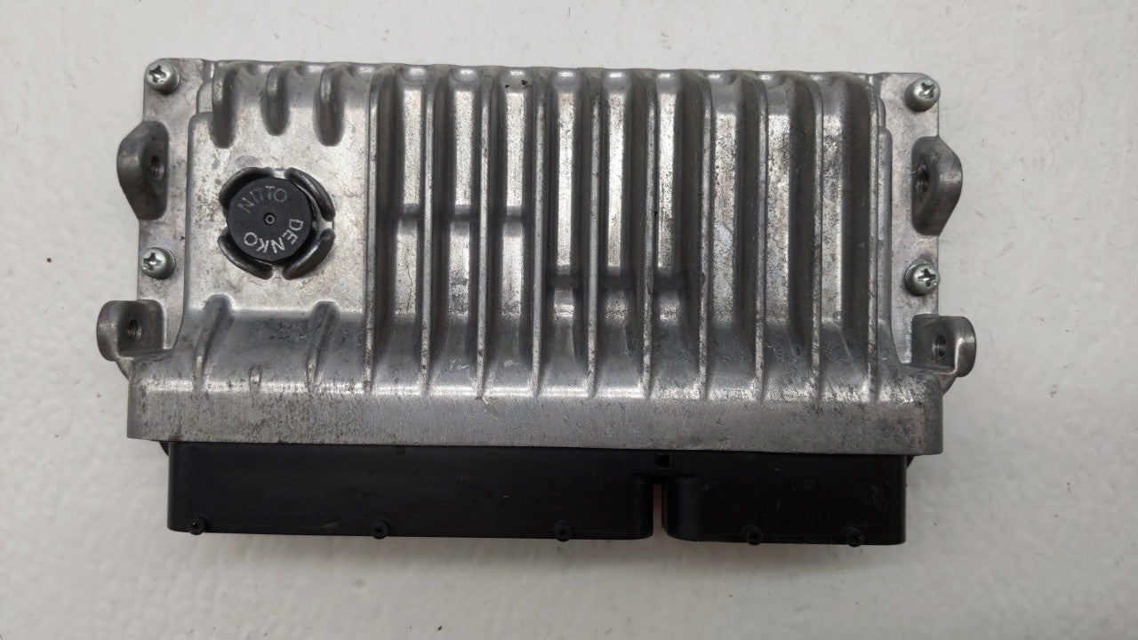 2015 Toyota Camry PCM Engine Control Computer ECU ECM PCU OEM P/N:89661-06T21 89661-06T20 Fits OEM Used Auto Parts - Oemused