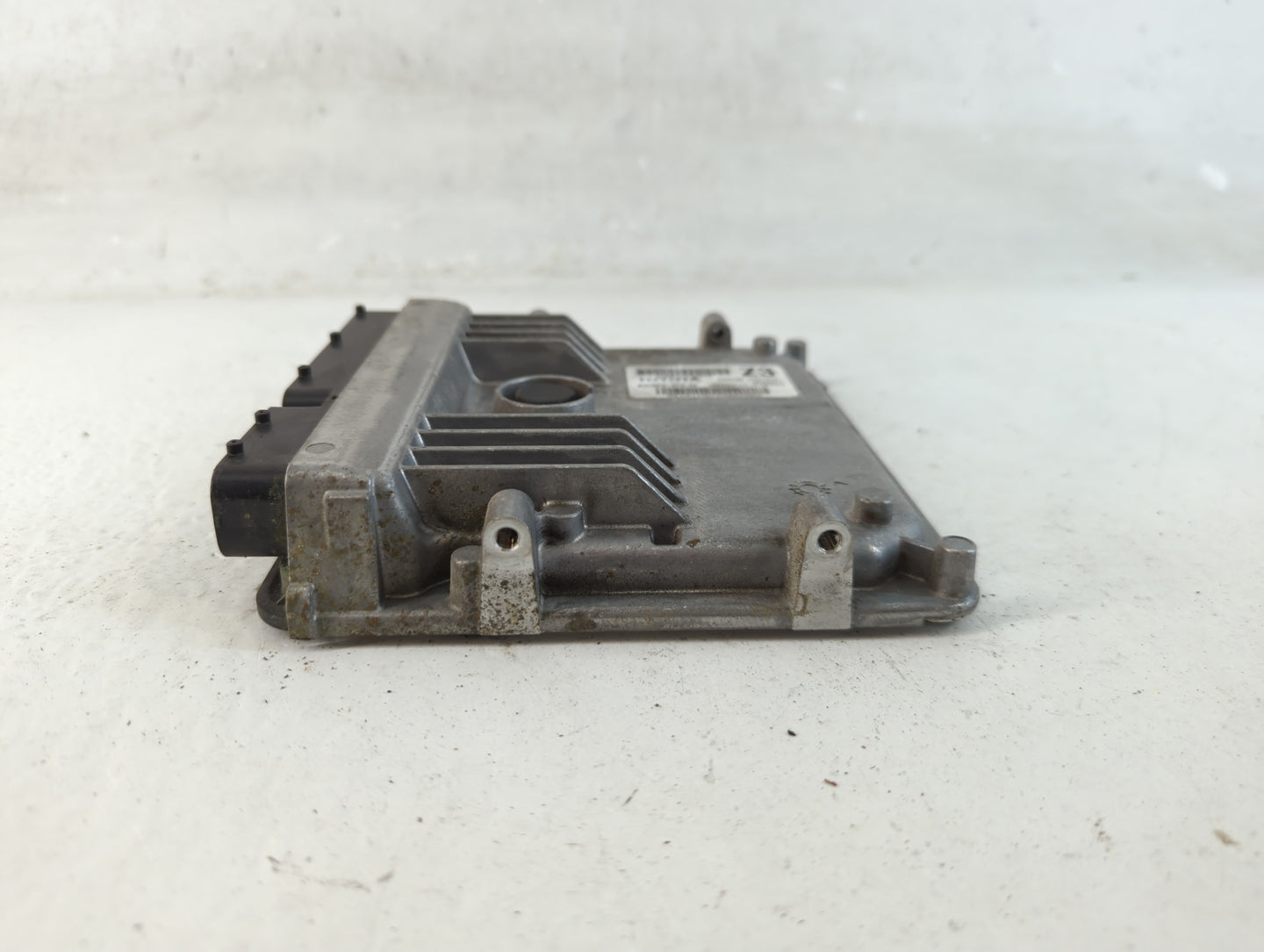 2015-2016 Toyota Corolla PCM Engine Control Computer ECU ECM PCU OEM P/N:89661-0Z630 Fits Fits 2015 2016 OEM Used Auto Parts