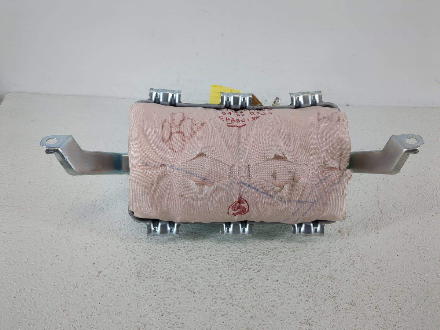 2014-2019 Toyota Corolla Air Bag Passenger Right Dashboard OEM P/N:075525814KU0 Fits Fits 2014 2015 2016 2017 2018 2019 OEM 