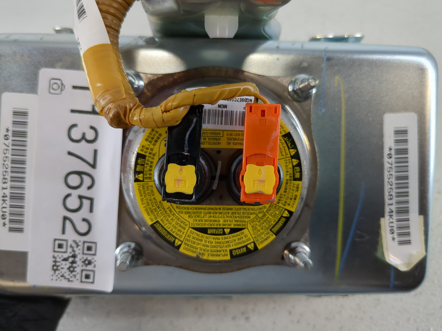 2014-2019 Toyota Corolla Air Bag Passenger Right Dashboard OEM P/N:075525814KU0 Fits Fits 2014 2015 2016 2017 2018 2019 OEM 