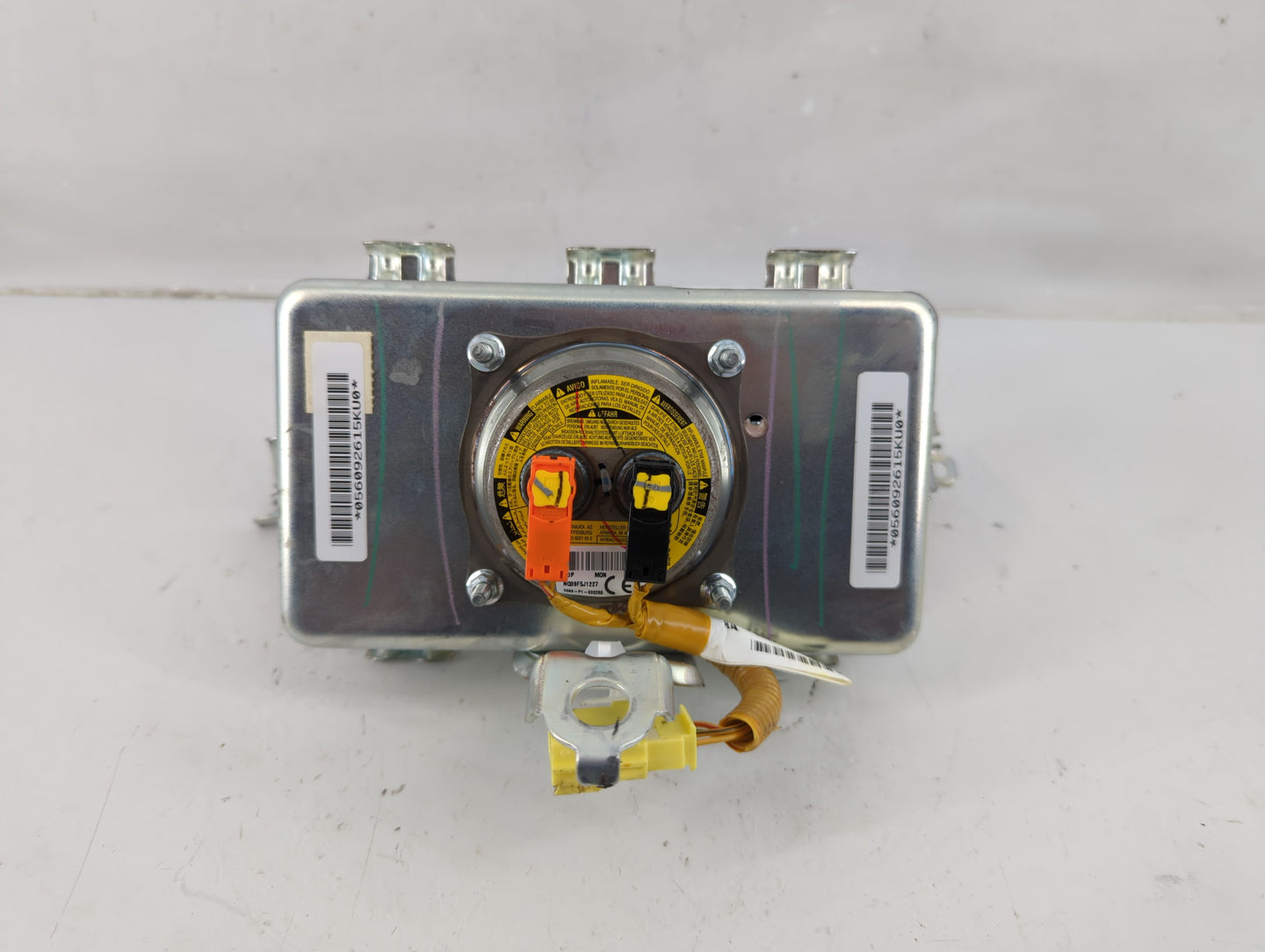 2014-2019 Toyota Corolla Air Bag Passenger Right Dashboard OEM P/N:056092615KU0 Fits Fits 2014 2015 2016 2017 2018 2019 OEM 