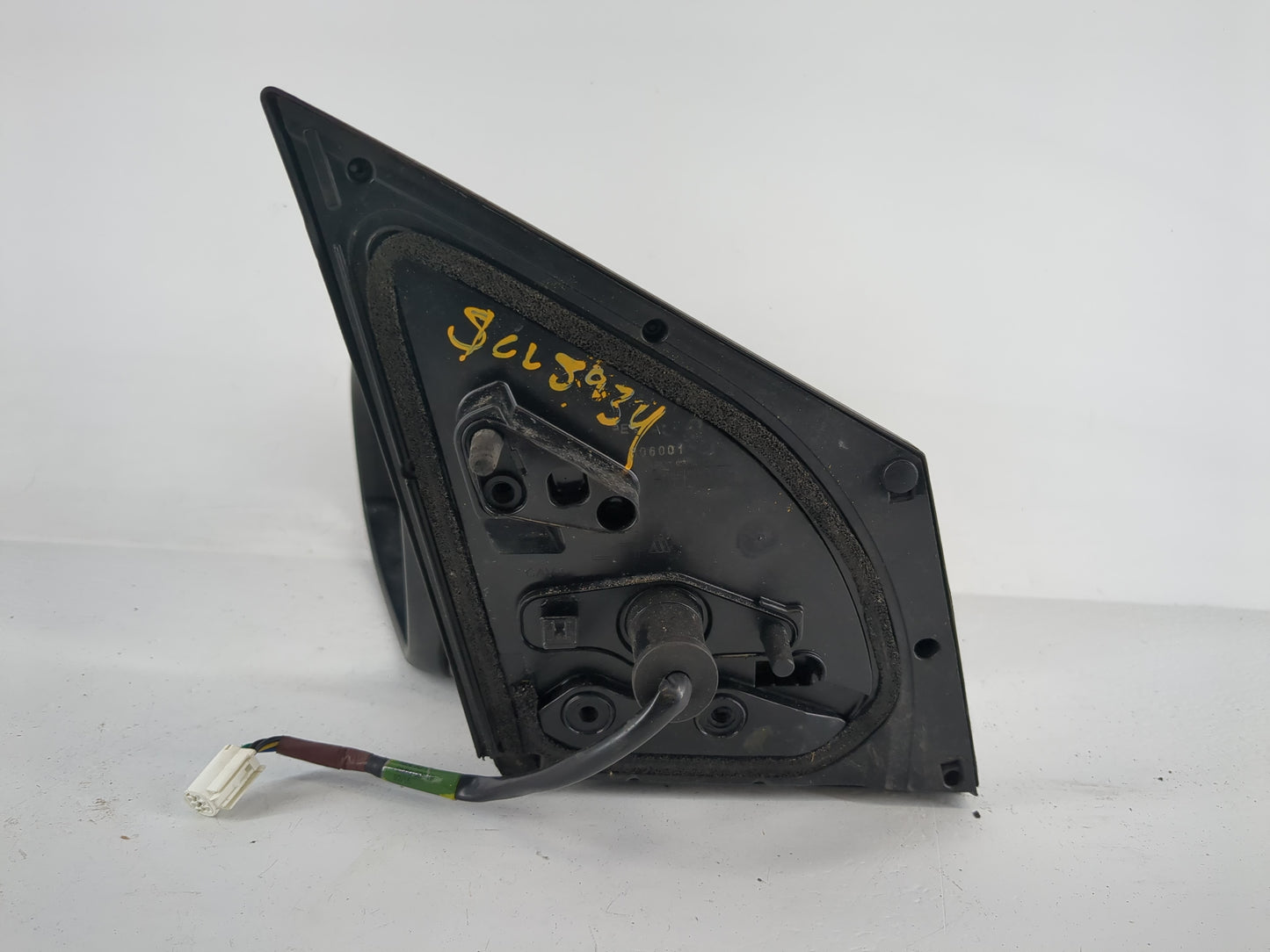 2014-2019 Toyota Corolla Driver Side View Mirror - Left Door Mirror OEM Used - Oemusedautoparts1.com