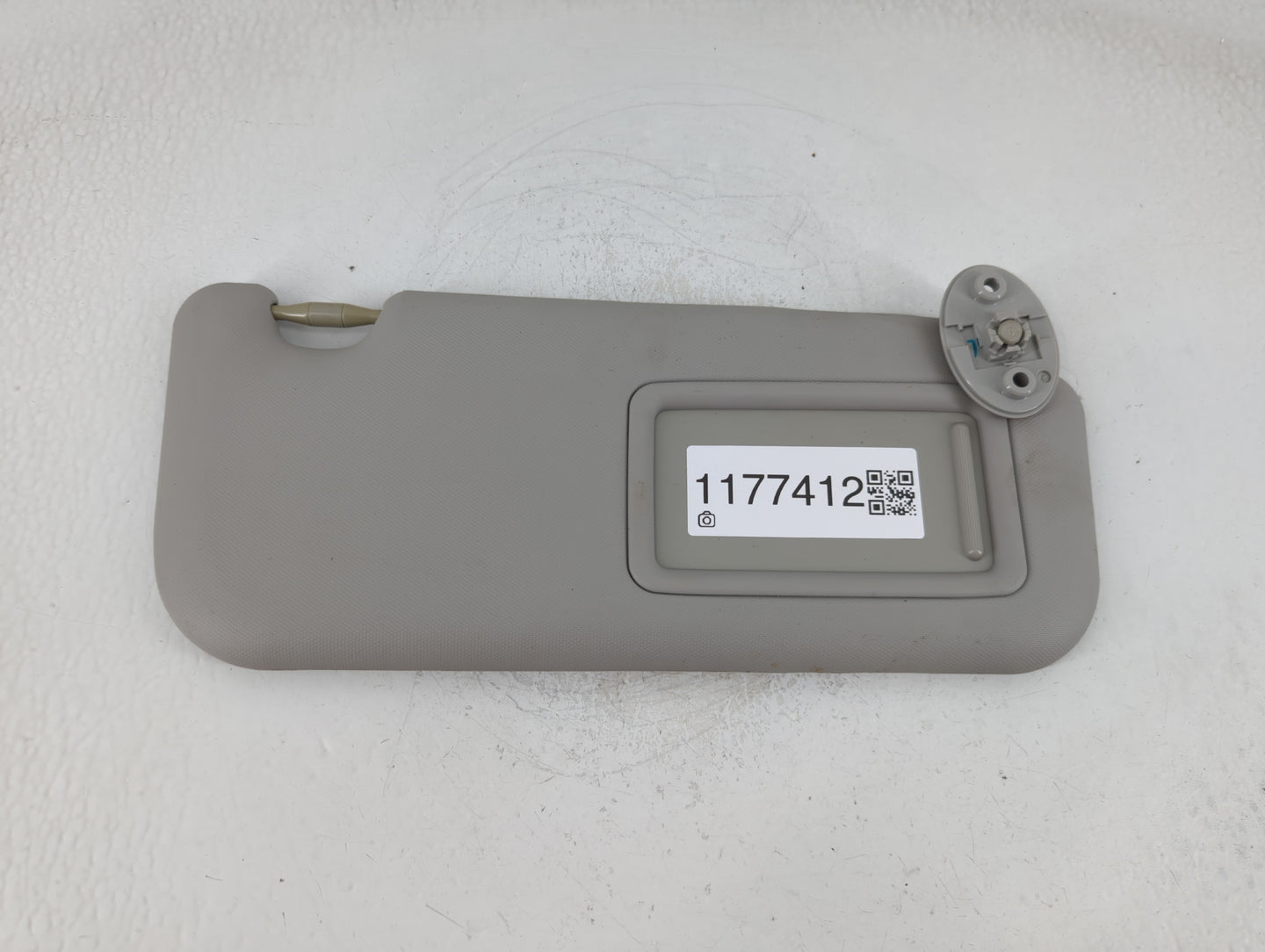 2014-2016 Toyota Corolla Sun Visor Shade Replacement Passenger Right Mirror Fits Fits 2014 2015 2016 OEM Used Auto Parts - O