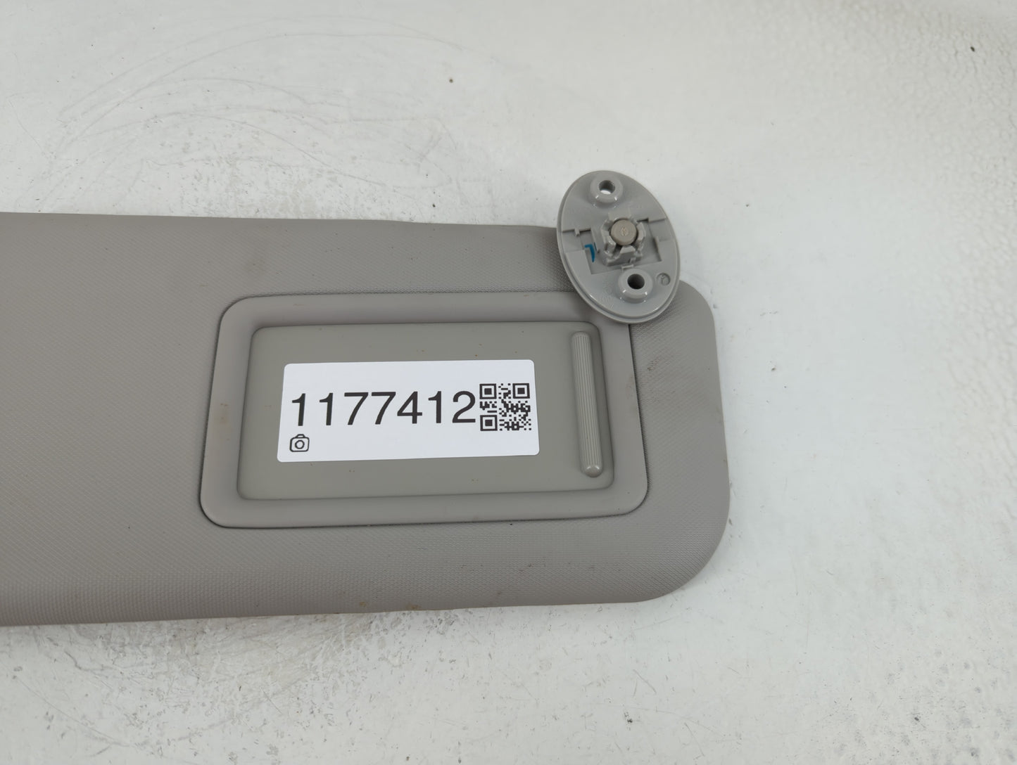 2014-2016 Toyota Corolla Sun Visor Shade Replacement Passenger Right Mirror Fits Fits 2014 2015 2016 OEM Used Auto Parts - O