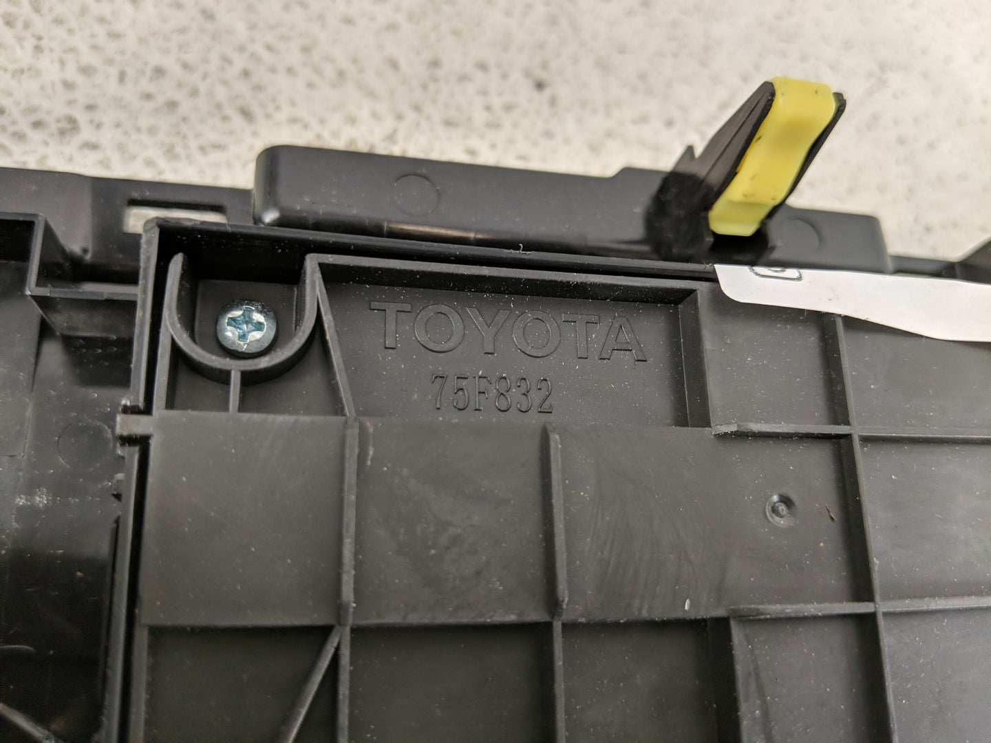 2014-2016 Toyota Corolla Climate Control Module Temperature AC/Heater Replacement P/N:75F832 Fits Fits 2014 2015 2016 OEM Us