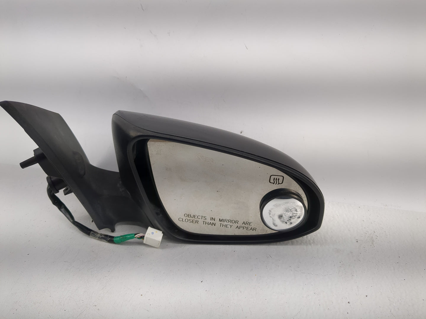 2014-2019 Toyota Corolla Passenger Side View Mirror - Right Door Mirror OEM Used - Oemusedautoparts1.com