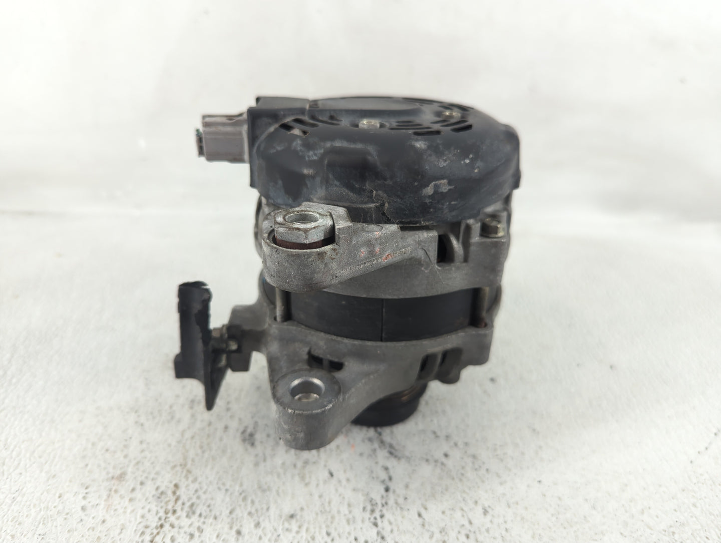 2014-2019 Toyota Corolla Alternator Replacement Generator Charging Assembly Engine OEM P/N:104211-3303 27060-0T240 Fits OEM 