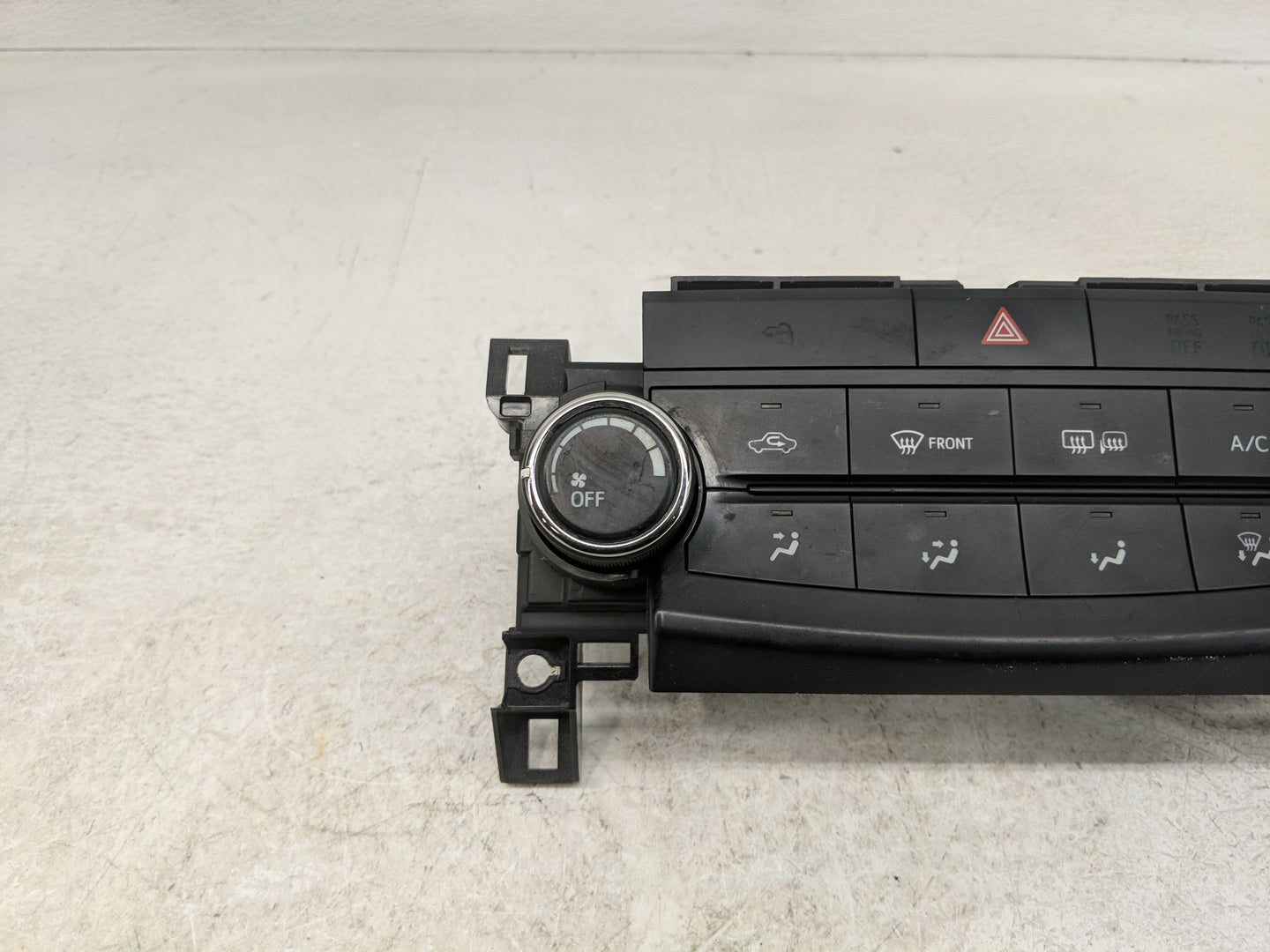 2015 Toyota Corolla Climate Control Module Temperature AC/Heater Replacement P/N:55900-06320 A2C96496100 Fits Fits 2016 2017