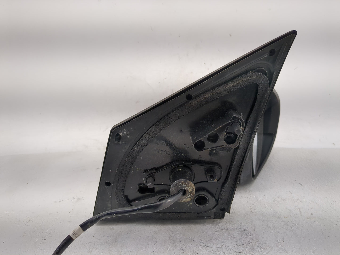 2014-2019 Toyota Corolla Passenger Side View Mirror - Right Door Mirror OEM Used - Oemusedautoparts1.com