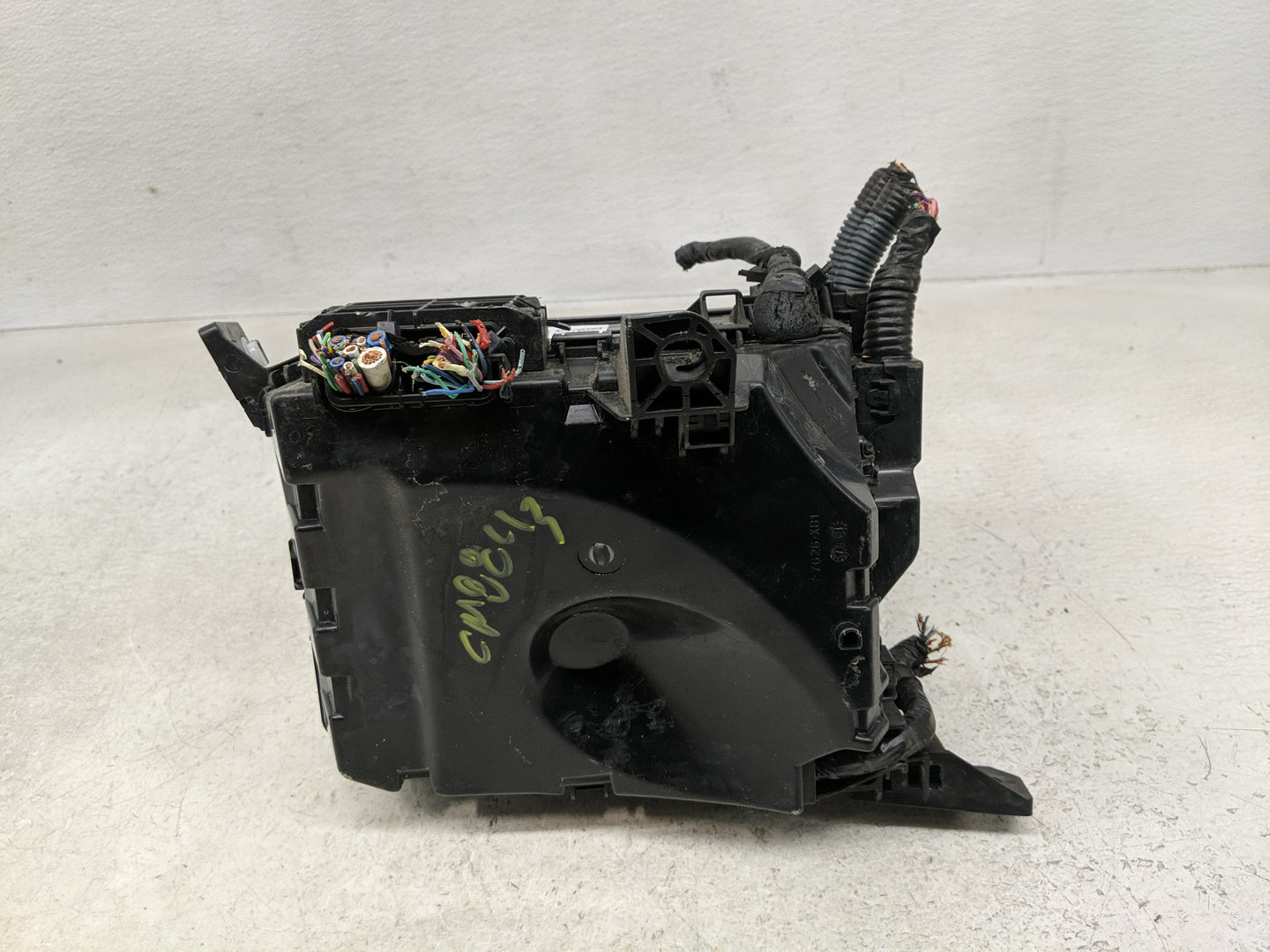 2014-2019 Toyota Corolla Fusebox Fuse Box Panel Relay Module P/N:82662-02660 Fits Fits 2014 2015 2016 2017 2018 2019 OEM Use