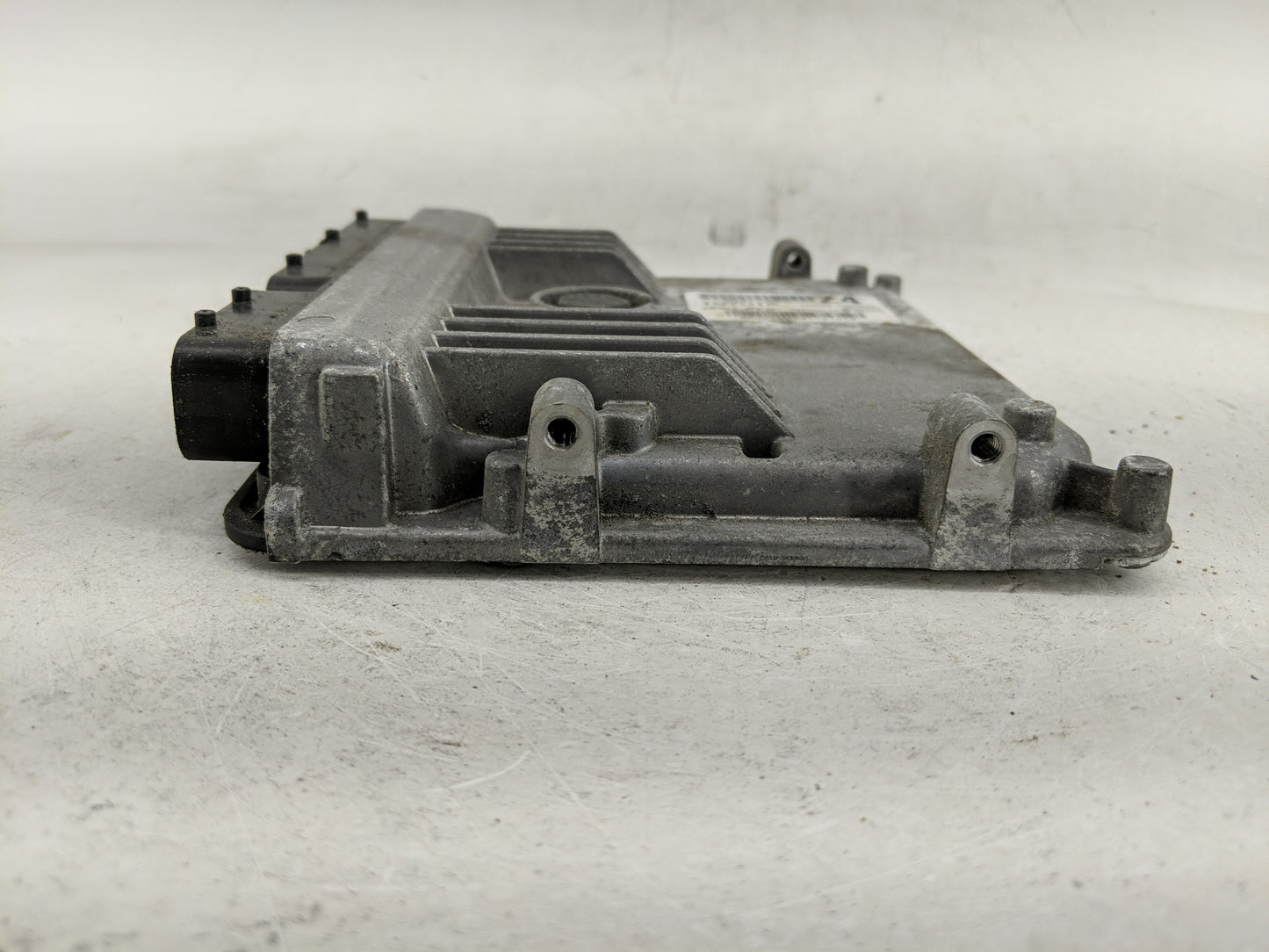 2015-2016 Toyota Corolla PCM Engine Control Computer ECU ECM PCU OEM P/N:89661-0Z640 Z4 Fits Fits 2015 2016 OEM Used Auto Pa