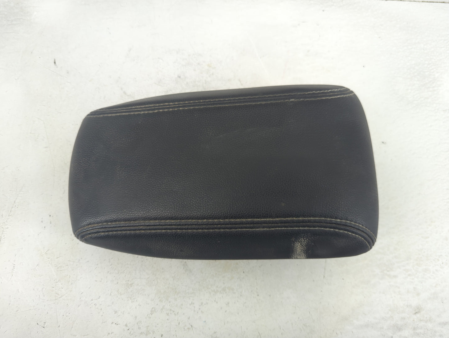 2015 Toyota Corolla Center Console Armrest Cover Lid P/N:58961-02090 Fits OEM Used Auto Parts - Oemusedautoparts1.com