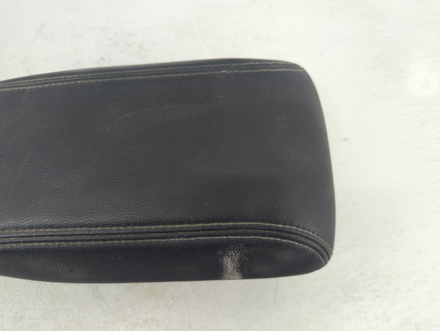 2015 Toyota Corolla Center Console Armrest Cover Lid P/N:58961-02090 Fits OEM Used Auto Parts - Oemusedautoparts1.com