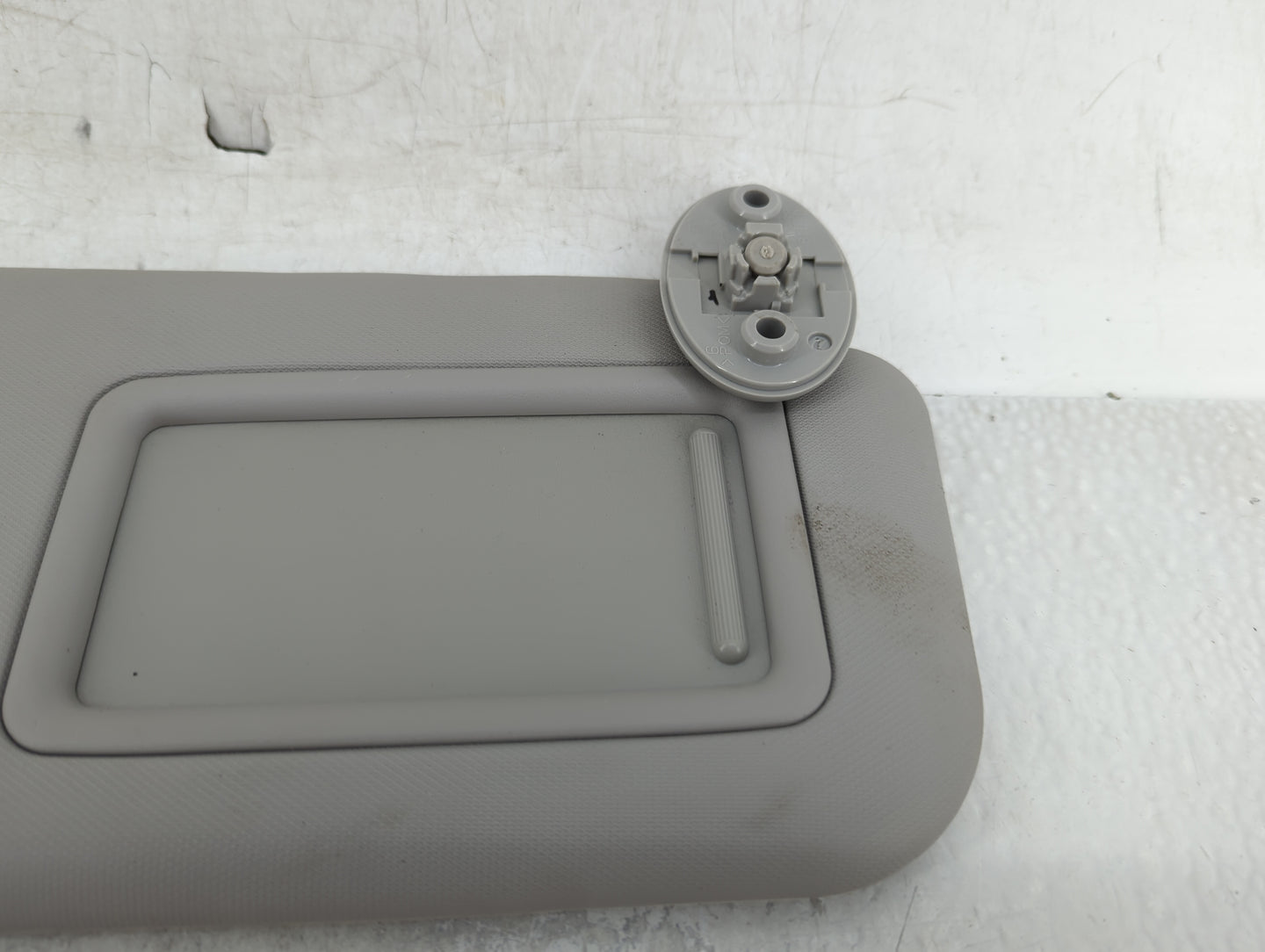 2014-2016 Toyota Corolla Sun Visor Shade Replacement Passenger Right Mirror Fits Fits 2014 2015 2016 OEM Used Auto Parts - O