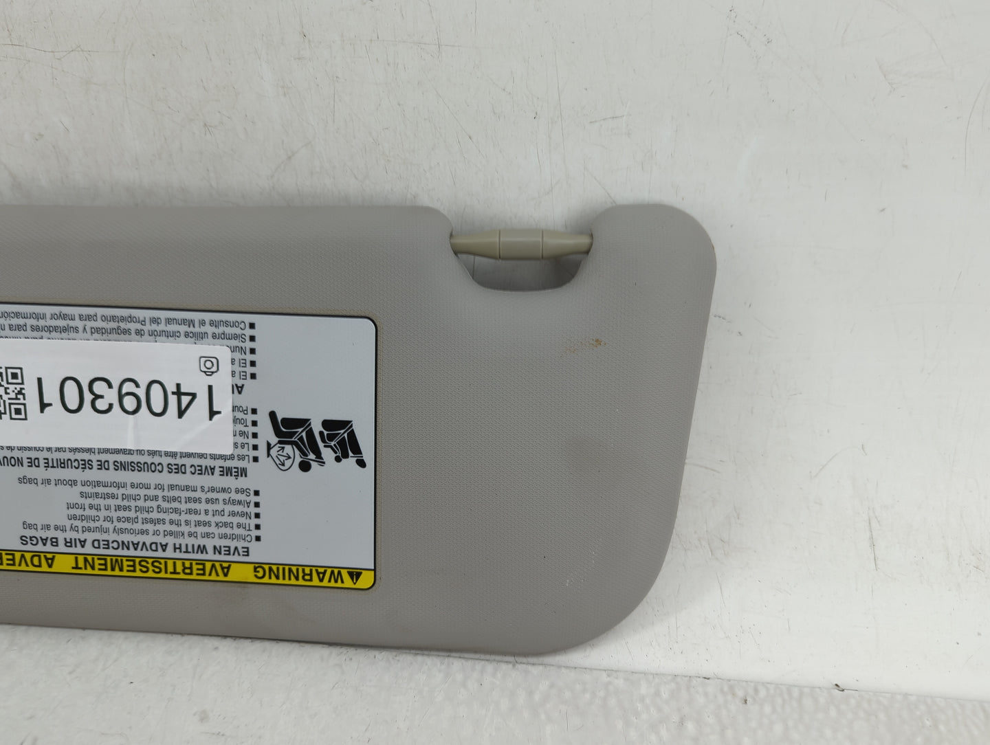 2014-2016 Toyota Corolla Sun Visor Shade Replacement Passenger Right Mirror Fits Fits 2014 2015 2016 OEM Used Auto Parts - O