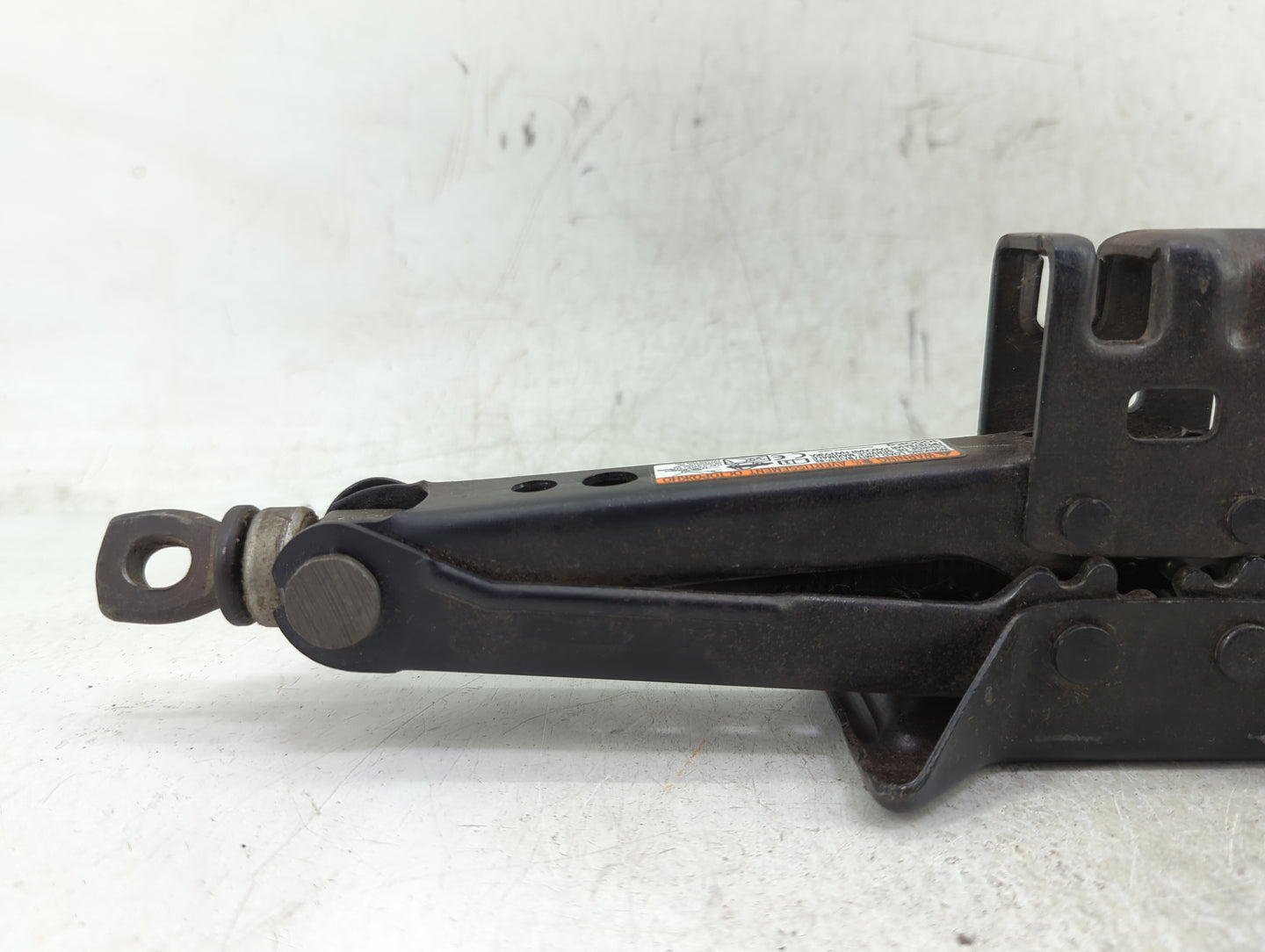 2015 Toyota Corolla Spare Scissor Car Jack 1409660 - Oemusedautoparts1.com
