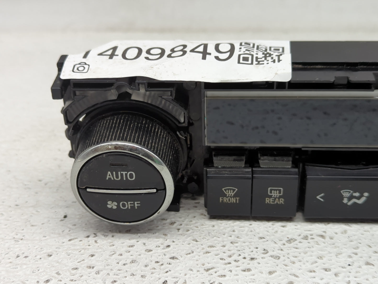 2014-2016 Toyota Corolla Climate Control Module Temperature AC/Heater Replacement P/N:75F832 55900-02500 Fits Fits 2014 2015