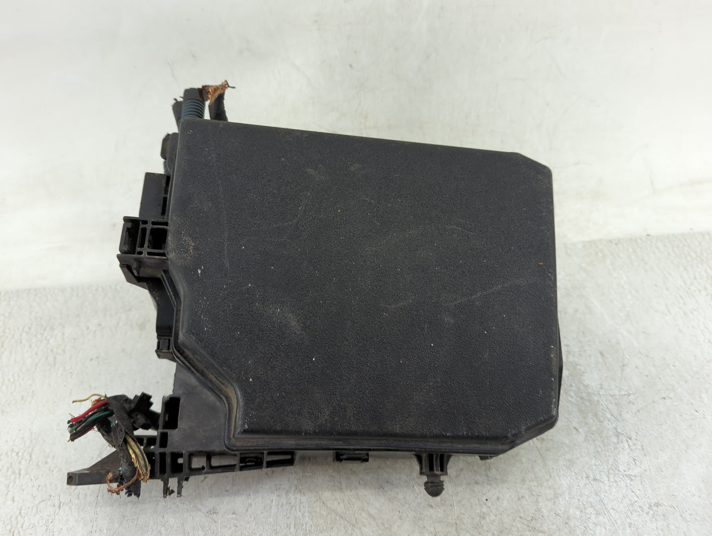 2014-2019 Toyota Corolla Fusebox Fuse Box Panel Relay Module Fits Fits 2014 2015 2016 2017 2018 2019 OEM Used Auto Parts - O