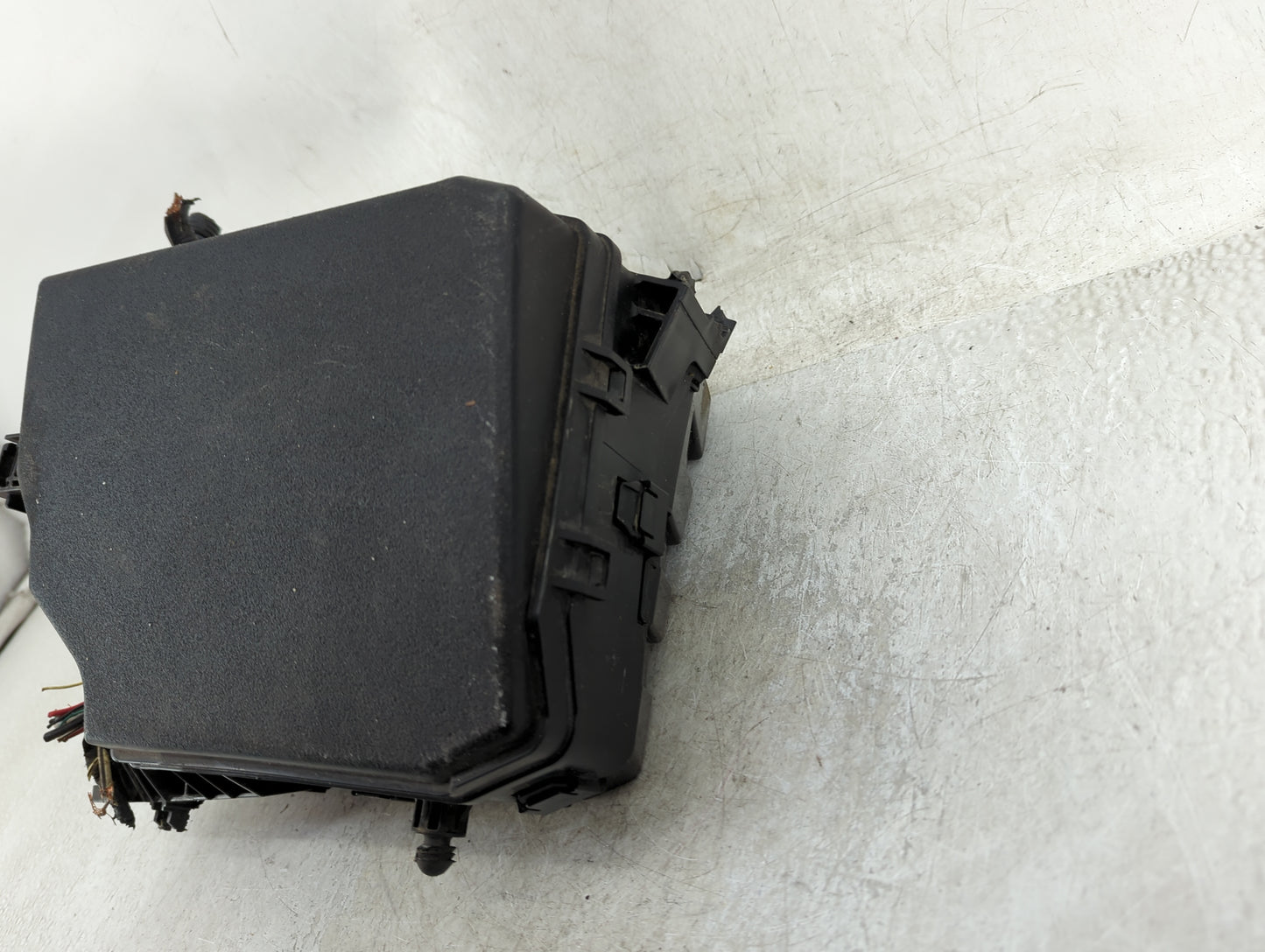 2014-2019 Toyota Corolla Fusebox Fuse Box Panel Relay Module Fits Fits 2014 2015 2016 2017 2018 2019 OEM Used Auto Parts - O